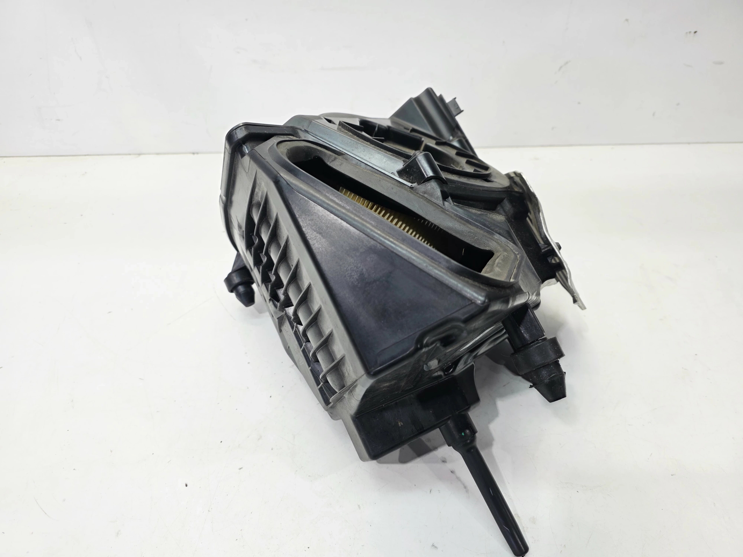 Gehäuse filter luft AUDI A4 B9 A5 8W 2.0 TFSI 8W0133835Q