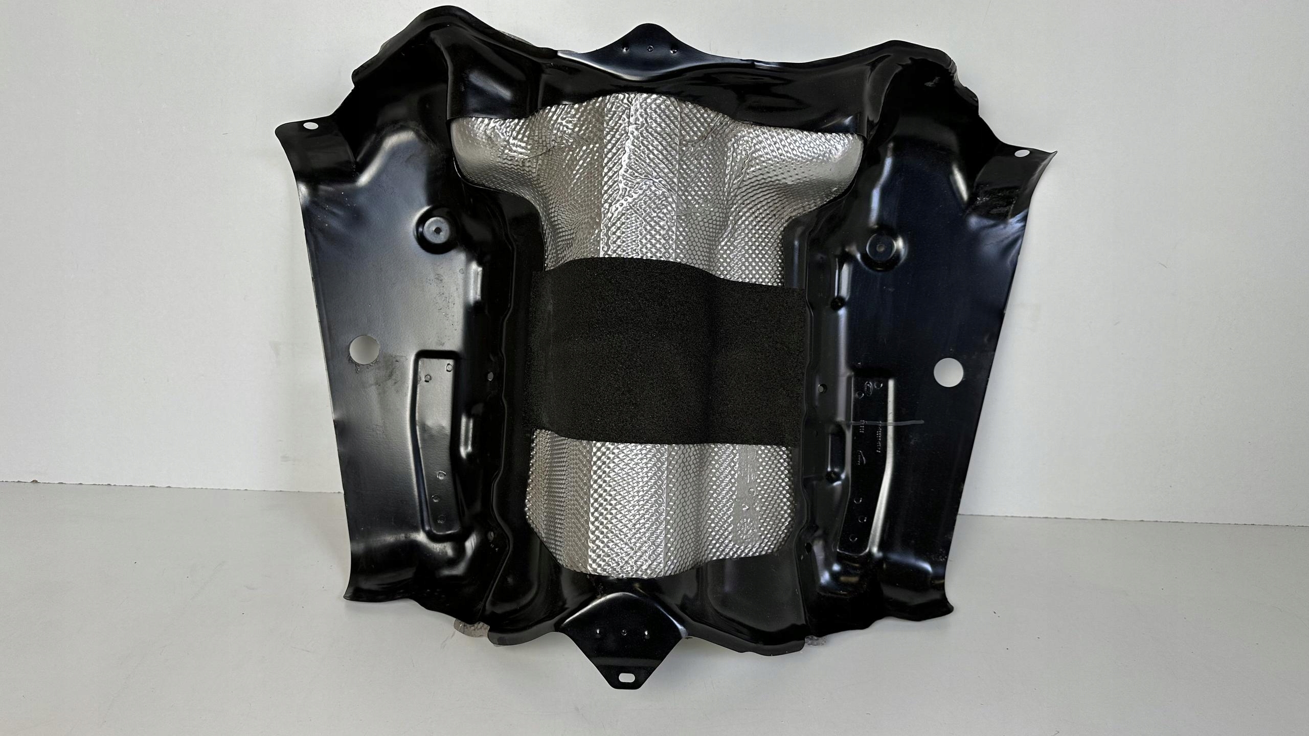 OSŁONA TERMICZNA LAND ROVER DISCOVERY SPORT L550