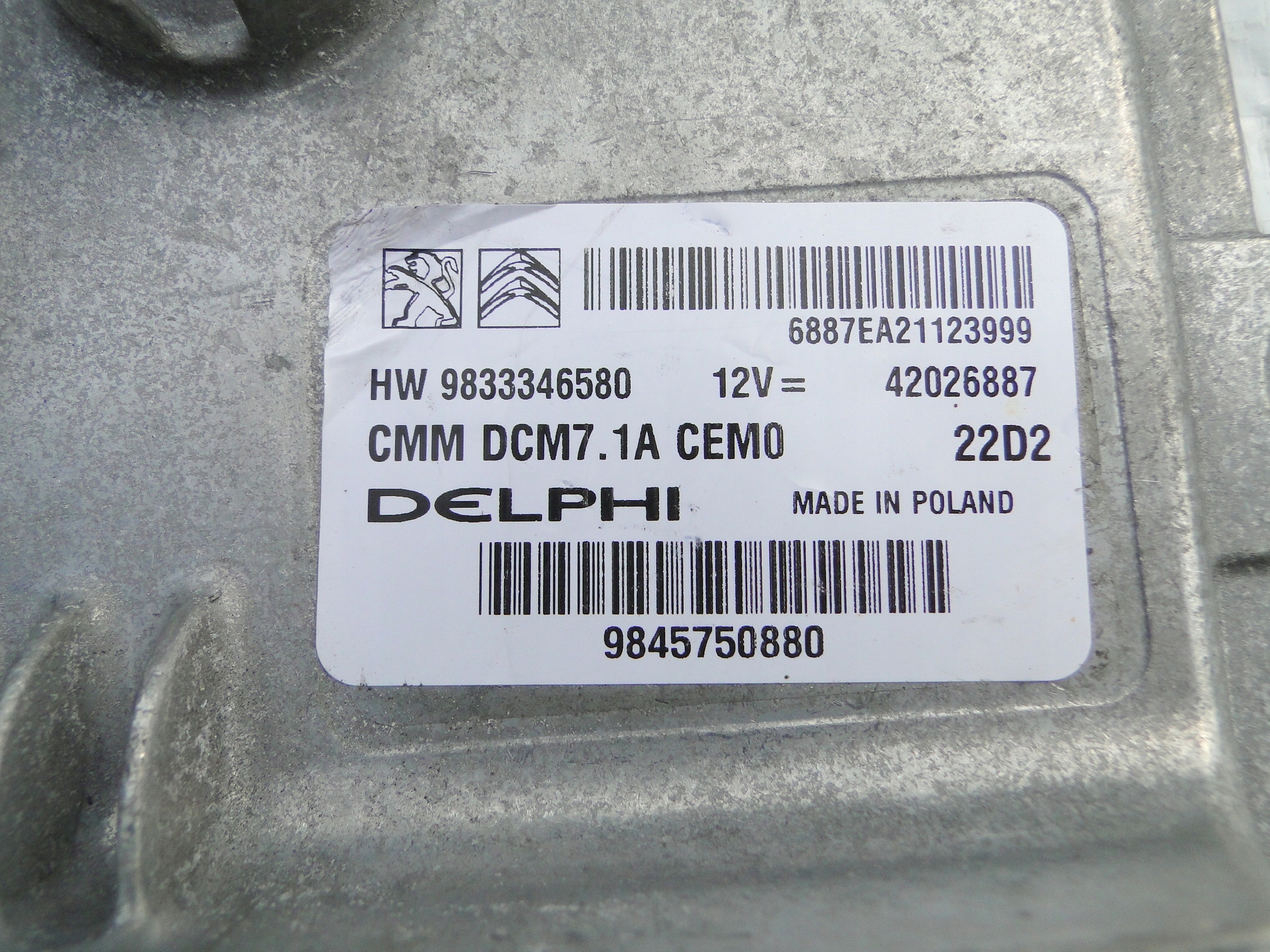 # STEROWNIK CITROEN PEUGEOT TOYOTA 2.0 9845750880 9833346580 DCM7.1A # Numer katalogowy części 9845750880