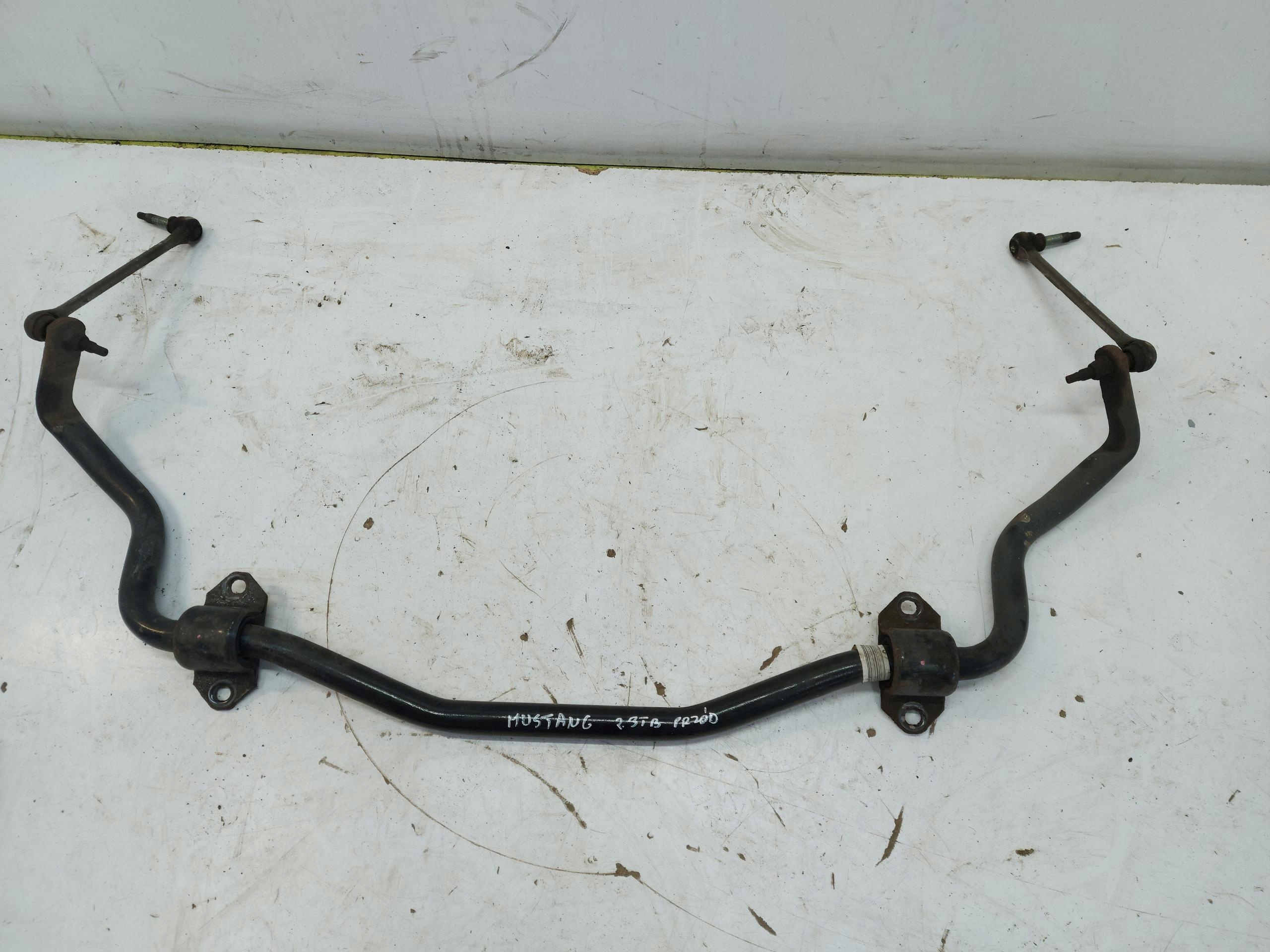 FORD MUSTANG VI 2.3TB Stabilizator drazki front FR3C-5482-BD