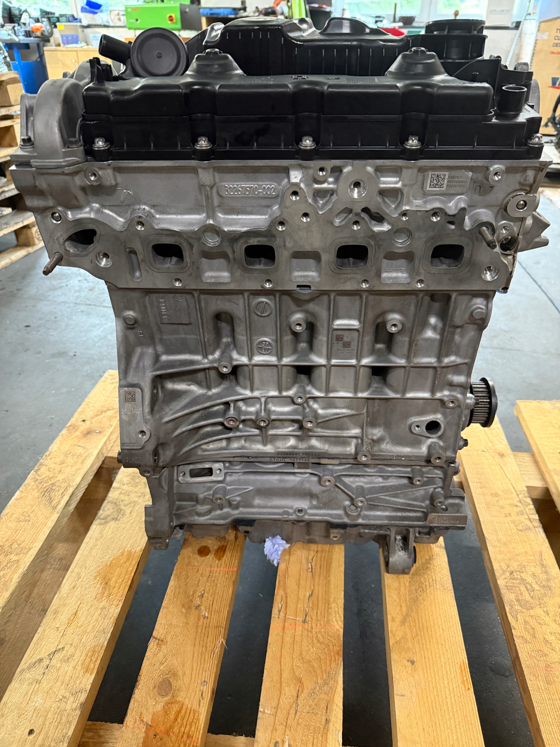 Двигатель volvo XC60 V90 2.0 D420T8