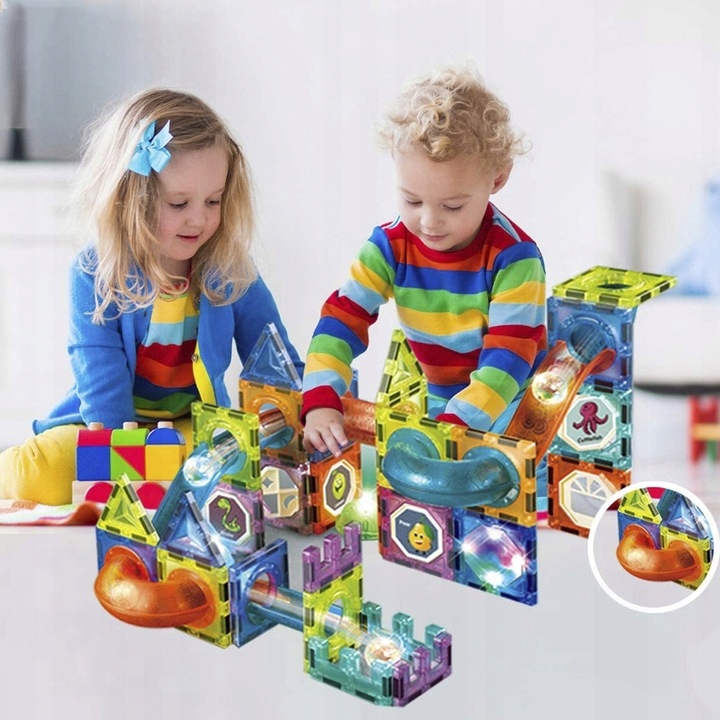 KLOCKI MAGNETYCZNE ŚWIECĄCE KONSTRUKCYJNE UKŁADANKA 3D KULODROM 202 PREZENT Marka ChRLD