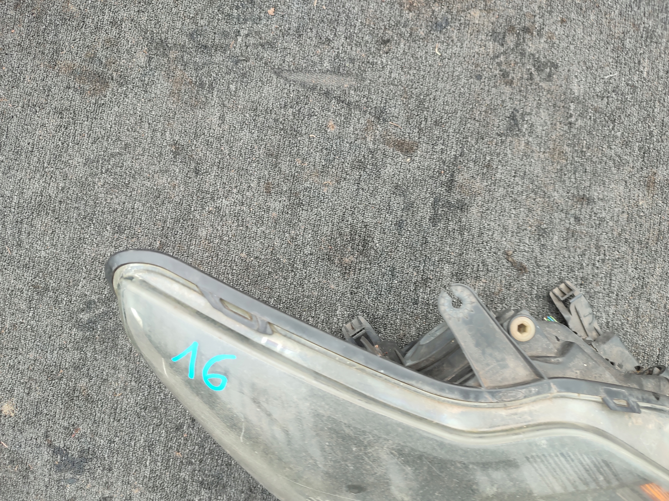 light right front FORD FOCUS II MK2 LIFT 8M51-13W029-CE