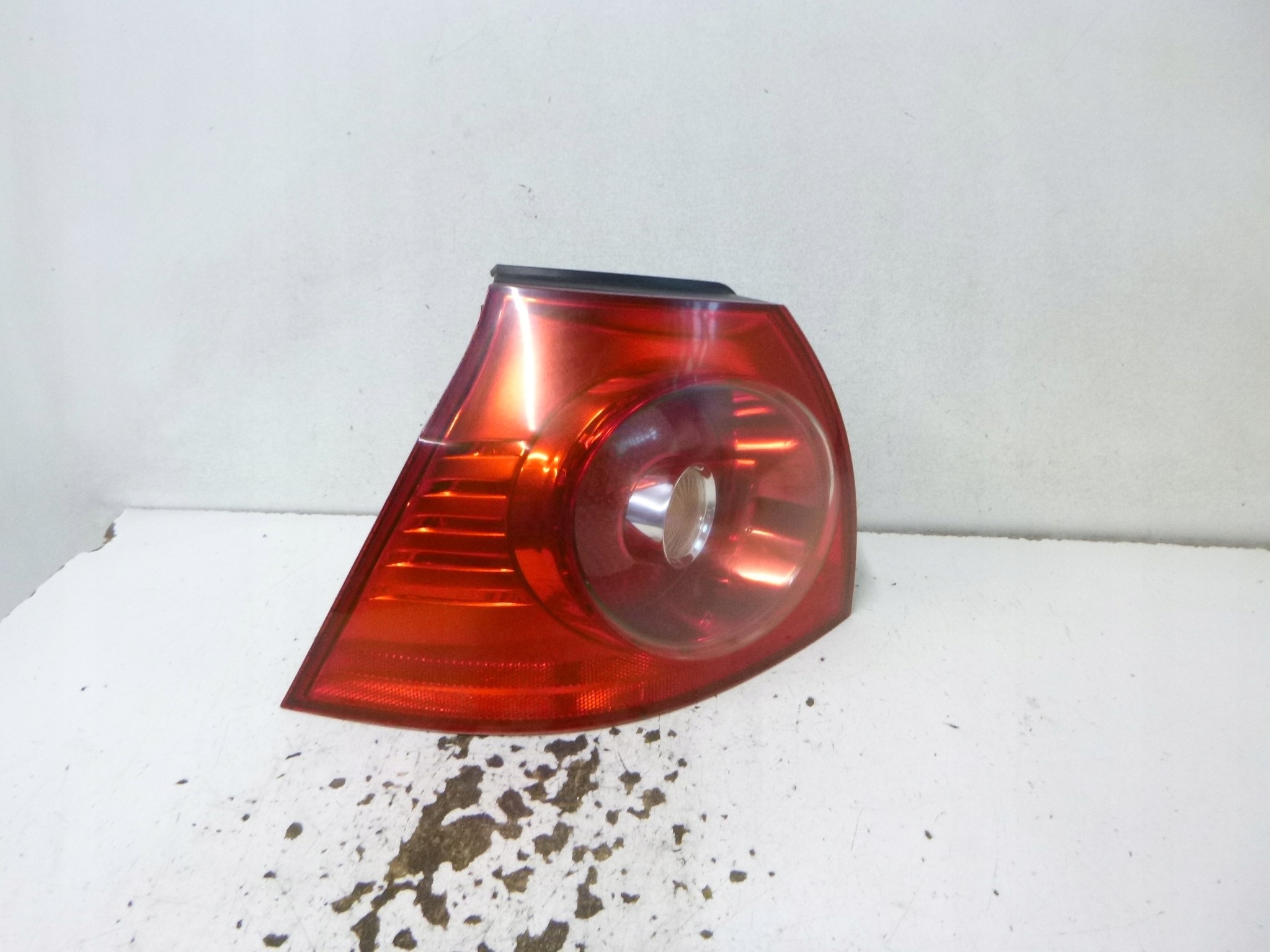 light rear part left exterior VW GOLF 5 V (2003–2008) OE 1K6945095N 3D