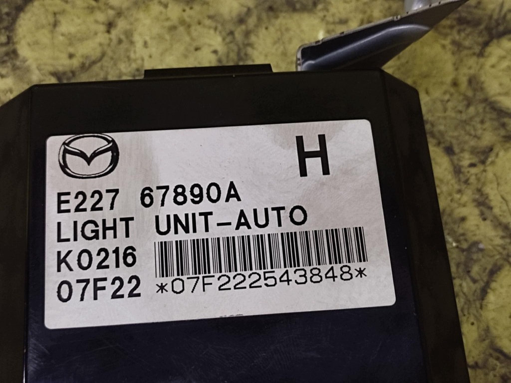 MAZDA CX-7 modulo centralina luci E22767890A