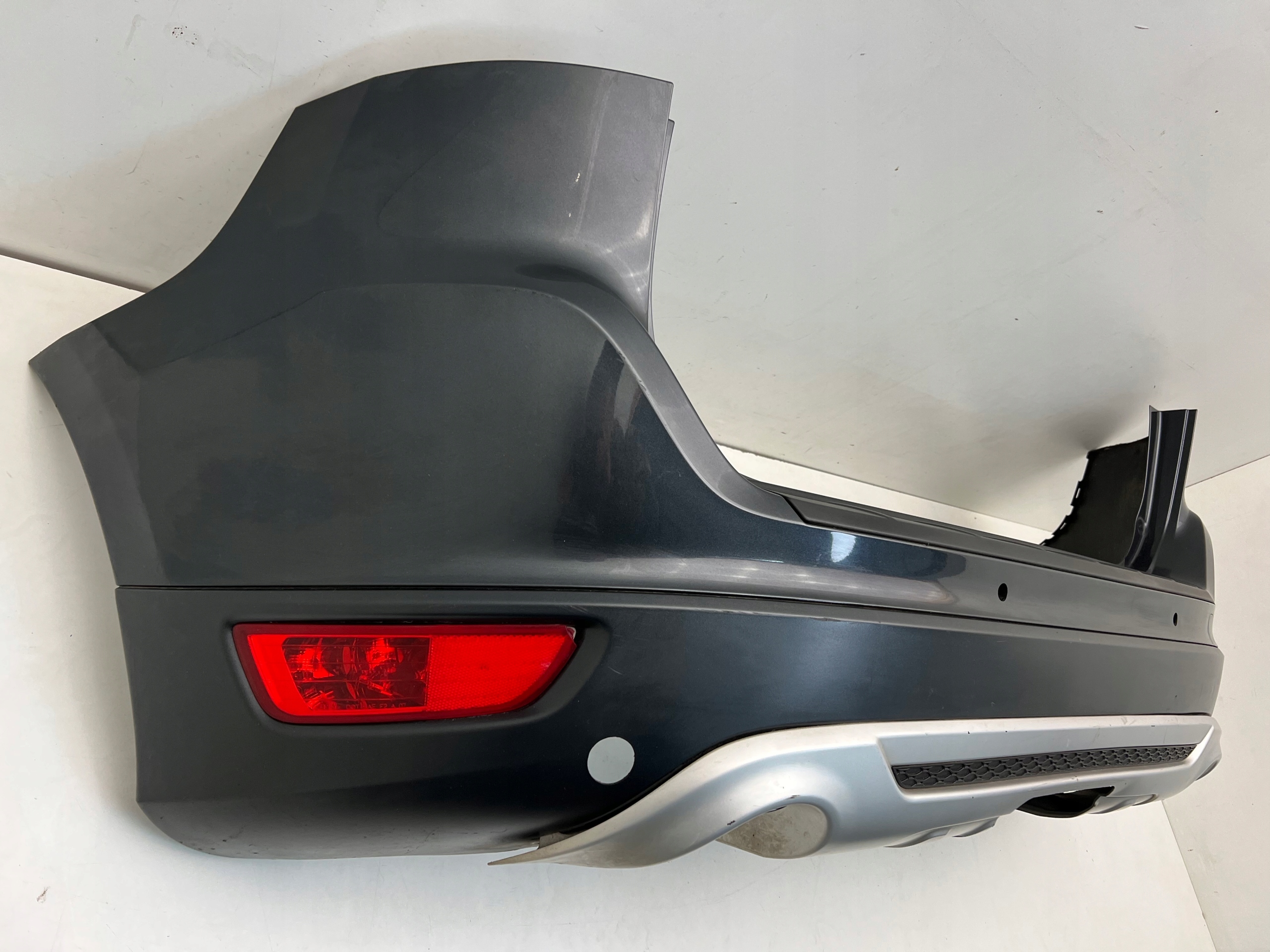 VOLVO XC60 R-DESIGN ZDERZAK TYLNY TYŁ PDC 08-12 Producent części Volvo OE