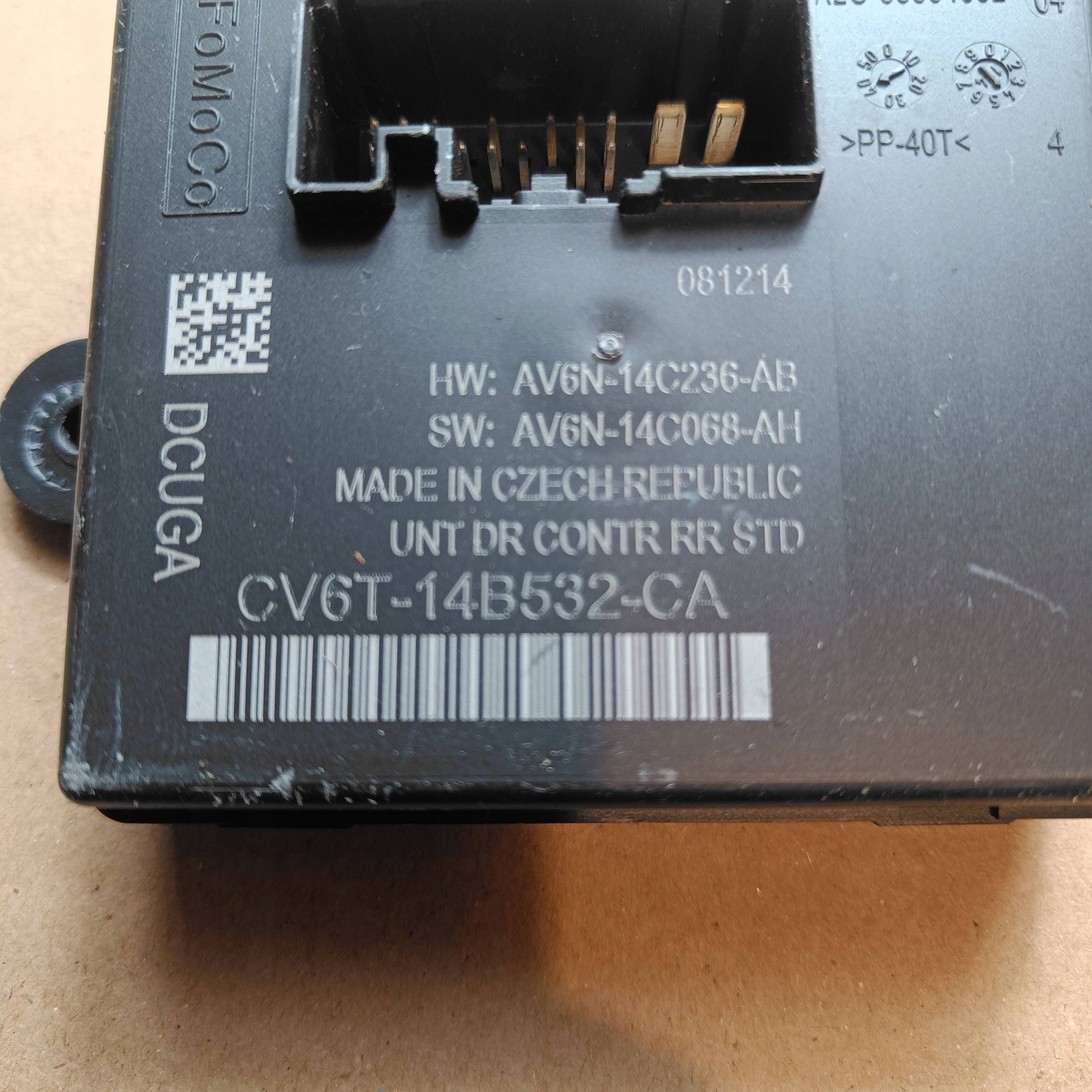 Ford Kuga II MK2 modul dvere