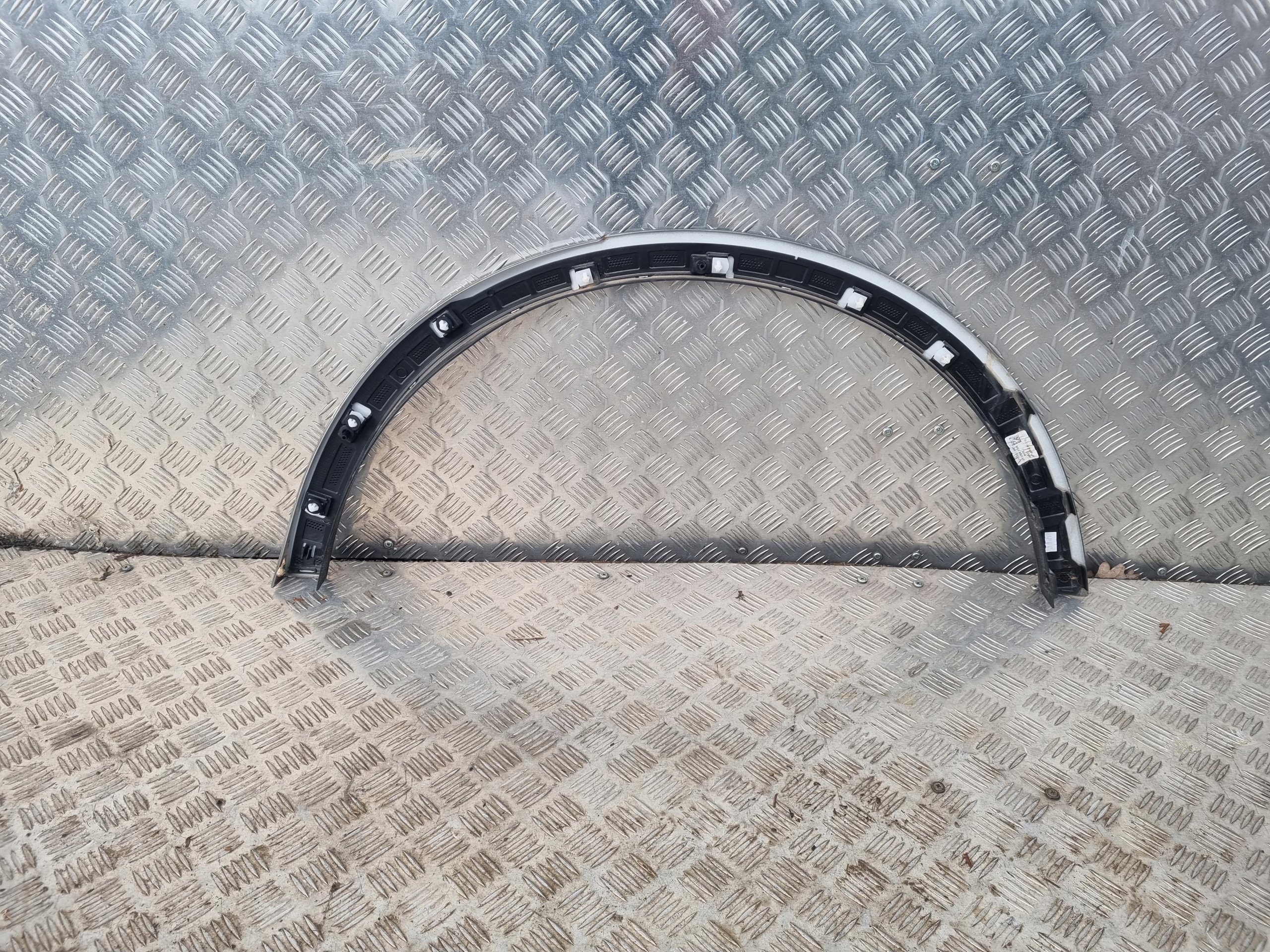 FORD KUGA MK3 ST LINE 20 R LISTWA PRAWA TYL Part manufacturer Ford OE