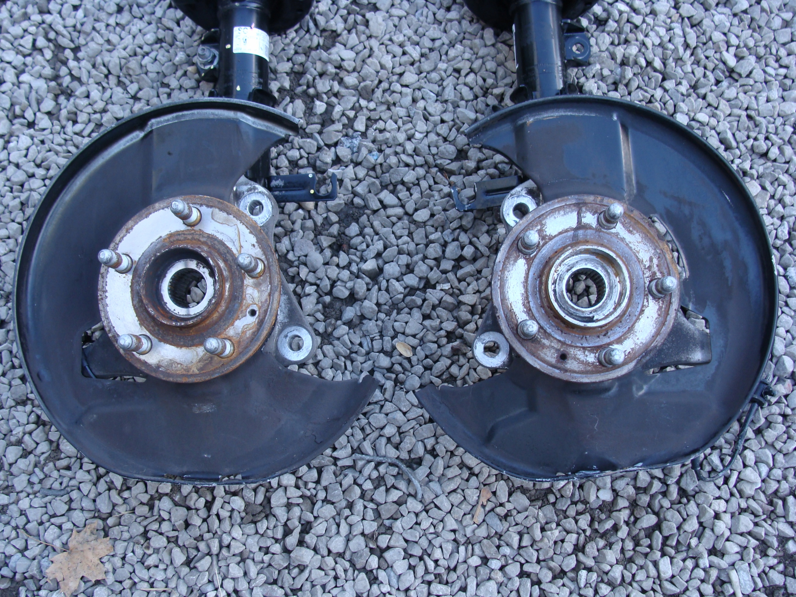 AMORTYZATOR ZWROTNICA PRAWA OPEL INSIGNIA 2.0 CDTI Strona zabudowy przednie prawe