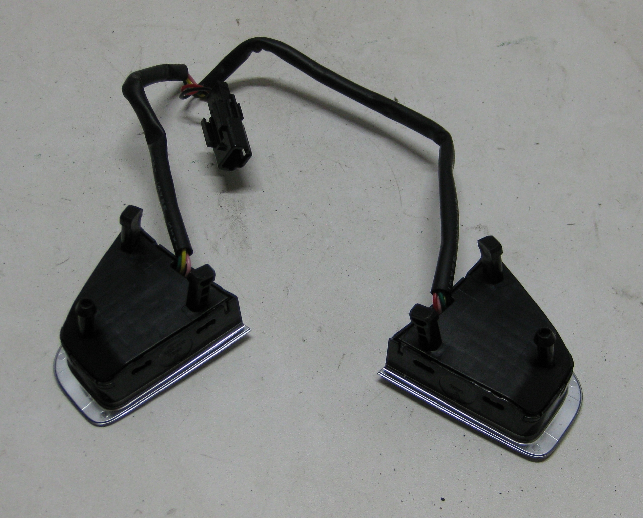 RENAULT MASTER III LIFT TEMPOMAT boutons volant 484005122R
