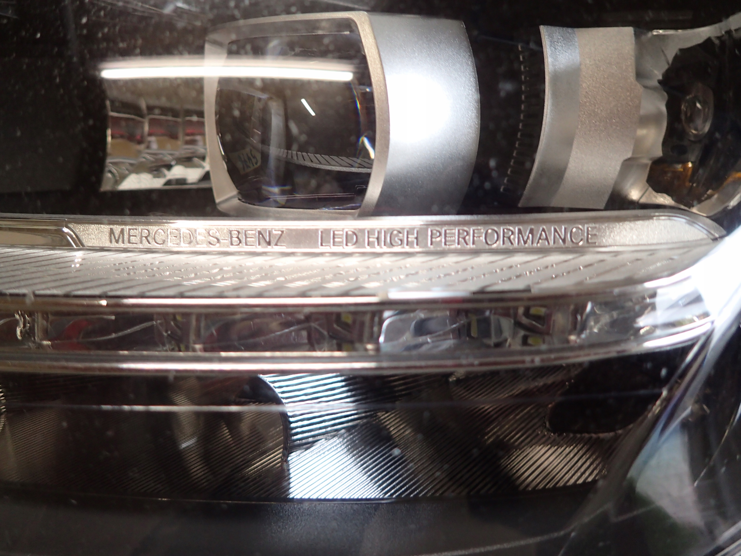 LAMPA PRZÓD LEWA MERCEDES CLS W218 LHP FULL LED Producent części Mercedes-Benz OE