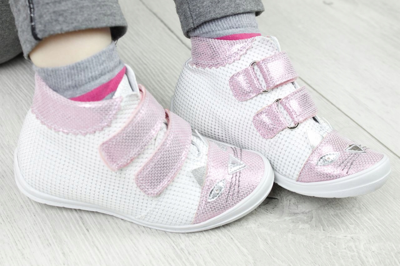 KORNECKI 6510 BUTY WIOSNA BOTKI WKŁ SKÓRA r.27 Płeć dziewczynki