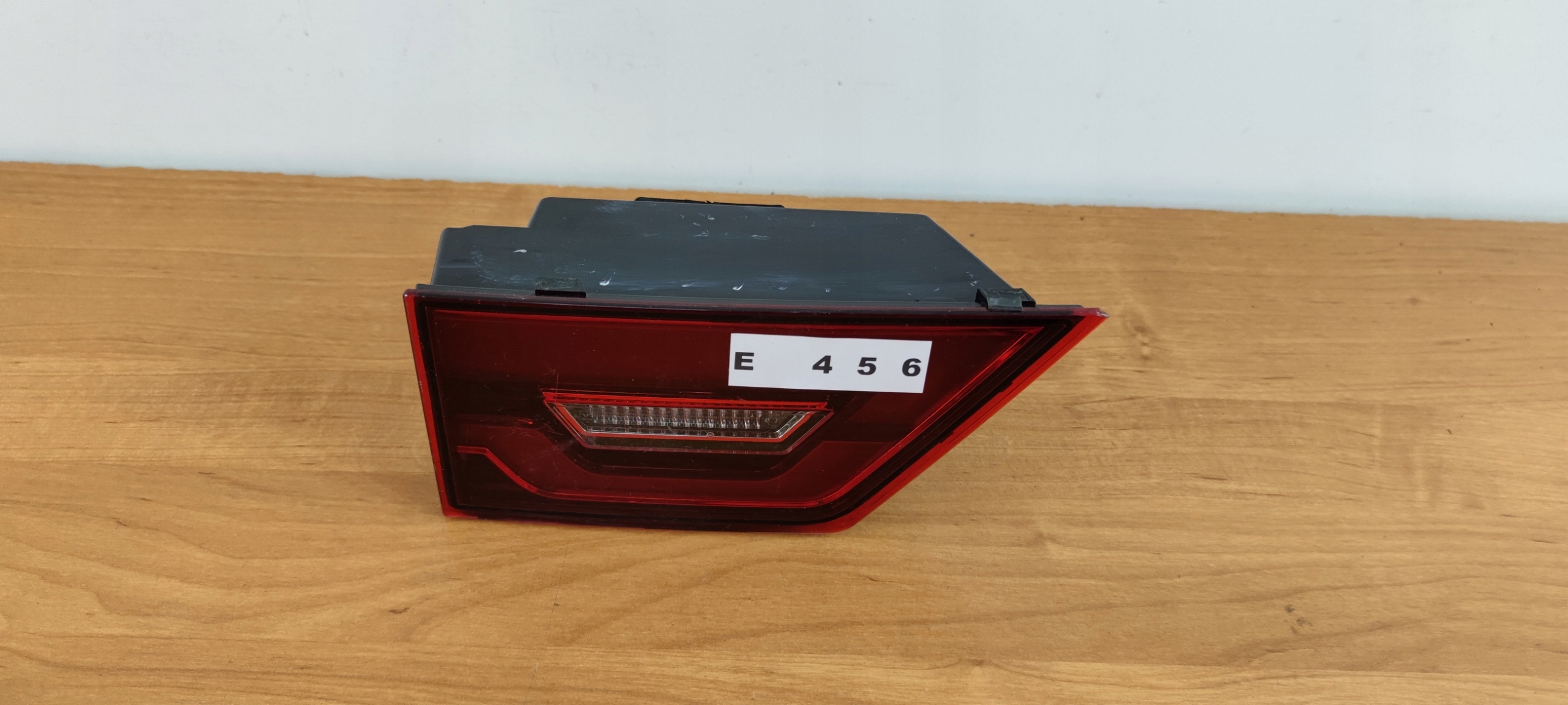 JAGUAR E-PACE left light to the bonnet rear part LEDOWA LH
