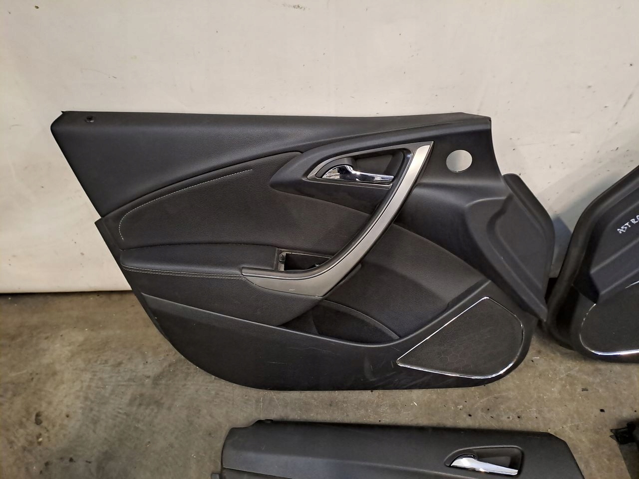 side side komplet leather Opel Astra J 2,0 CDTI kombi