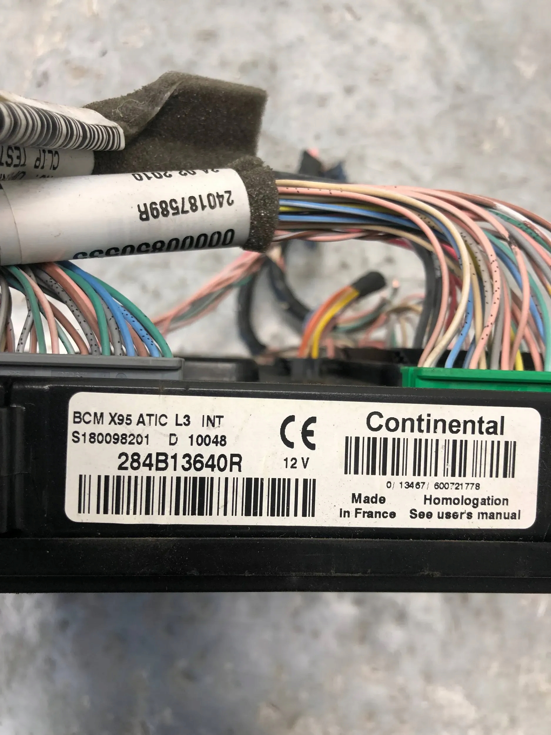 module control unit BCM RENAULT SCENIC III 284B13640R