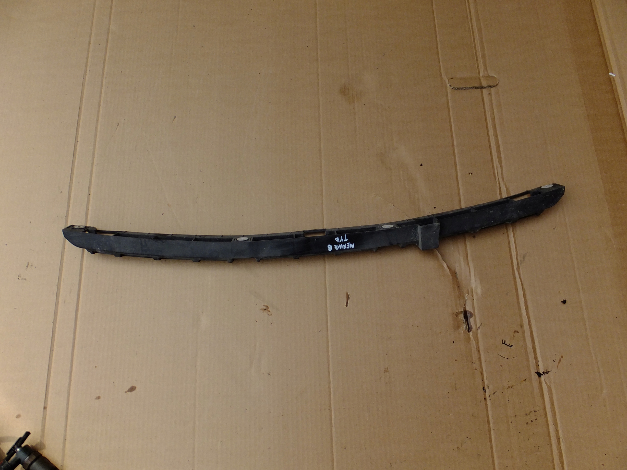 bumper bracket rear part opel meriva B 2010r 13268261