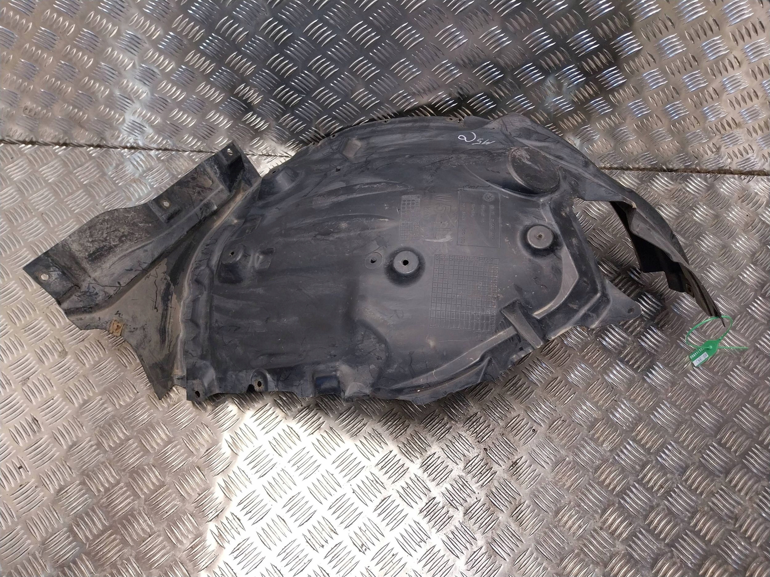 mudguard left front 7903885 BMW M5 F10 F11 M-POWER
