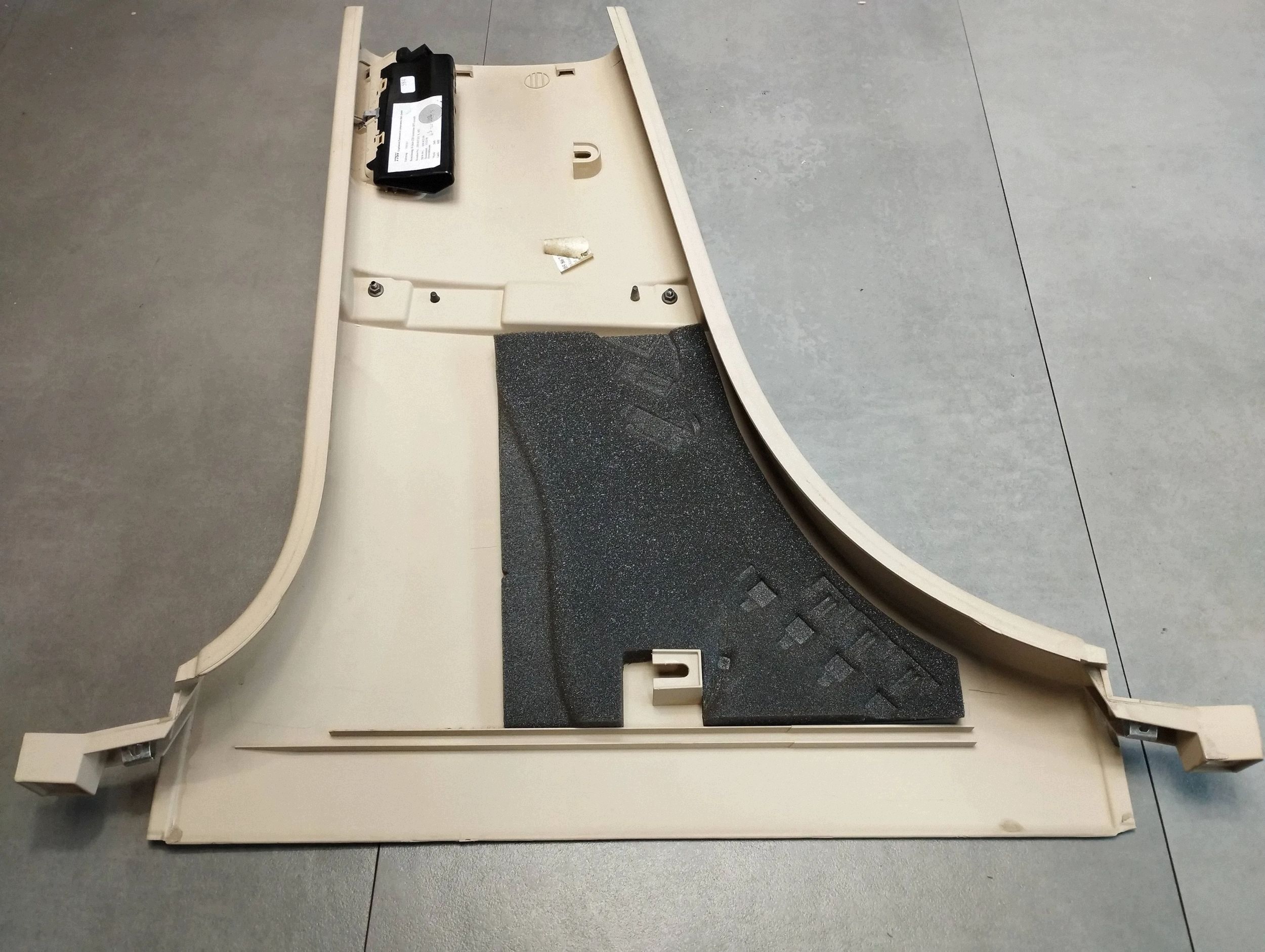 Volkswagen Phaeton cover slupka B lower 3D5867298