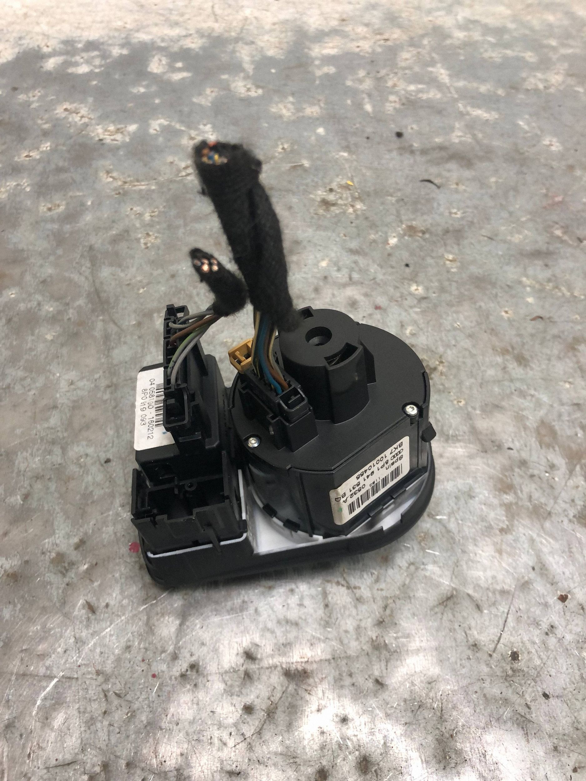 switch light switch AUDI A3 8P LIFT 8P1941531BQ