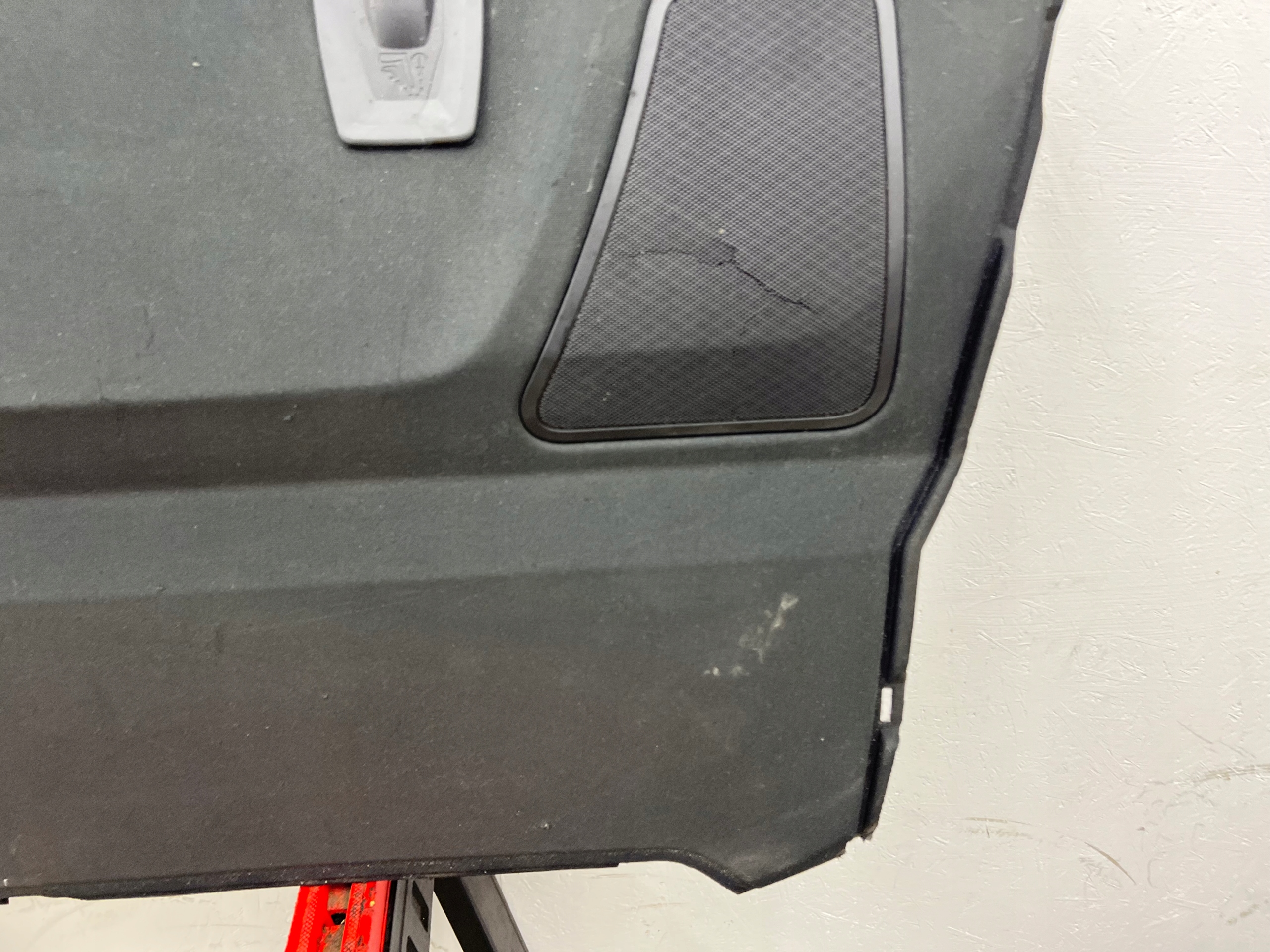 BMW F10 plato boot rear black 9173452