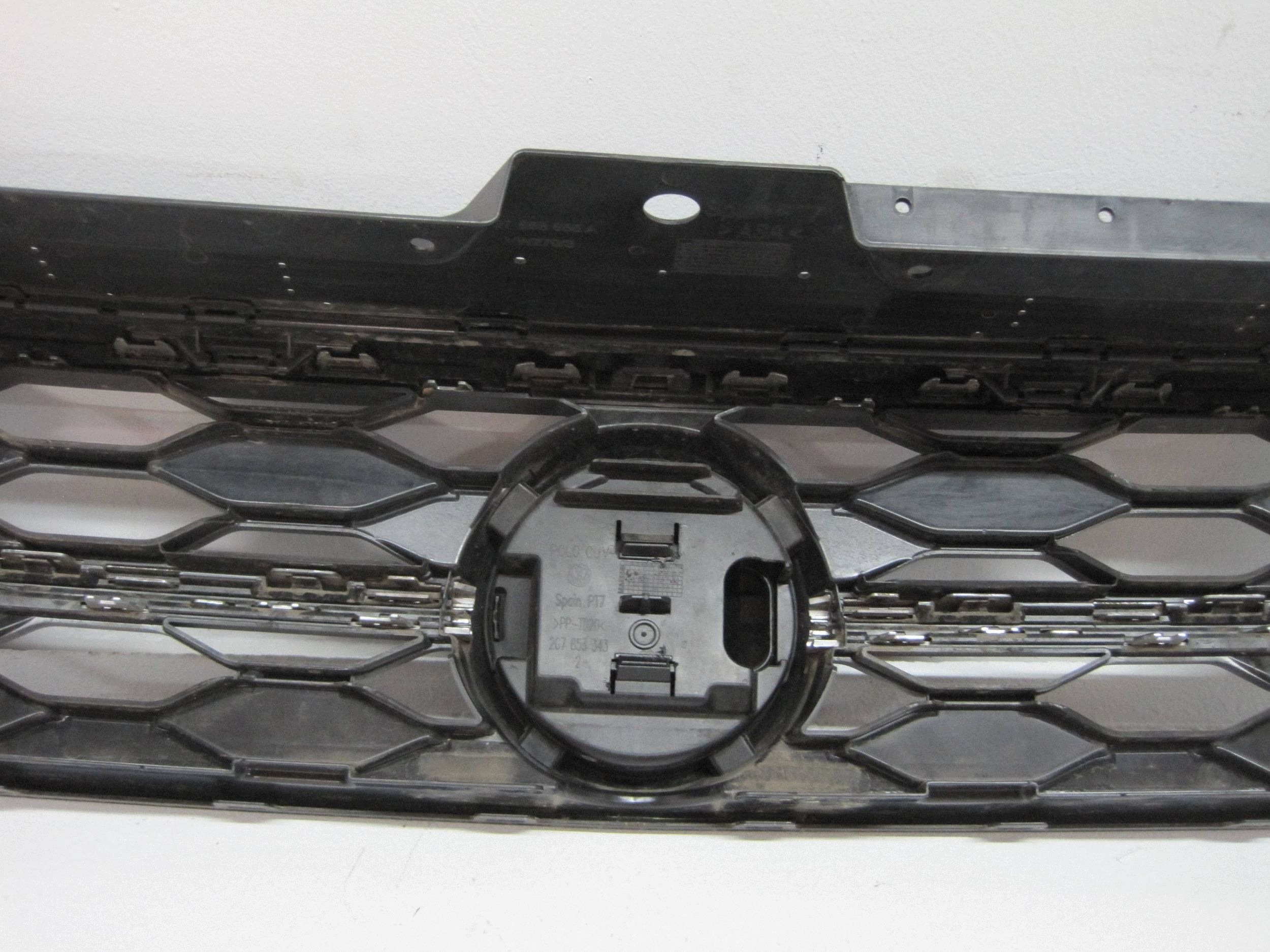 grille radiator grill front VOLKSWAGEN VW TAIGO 2G7