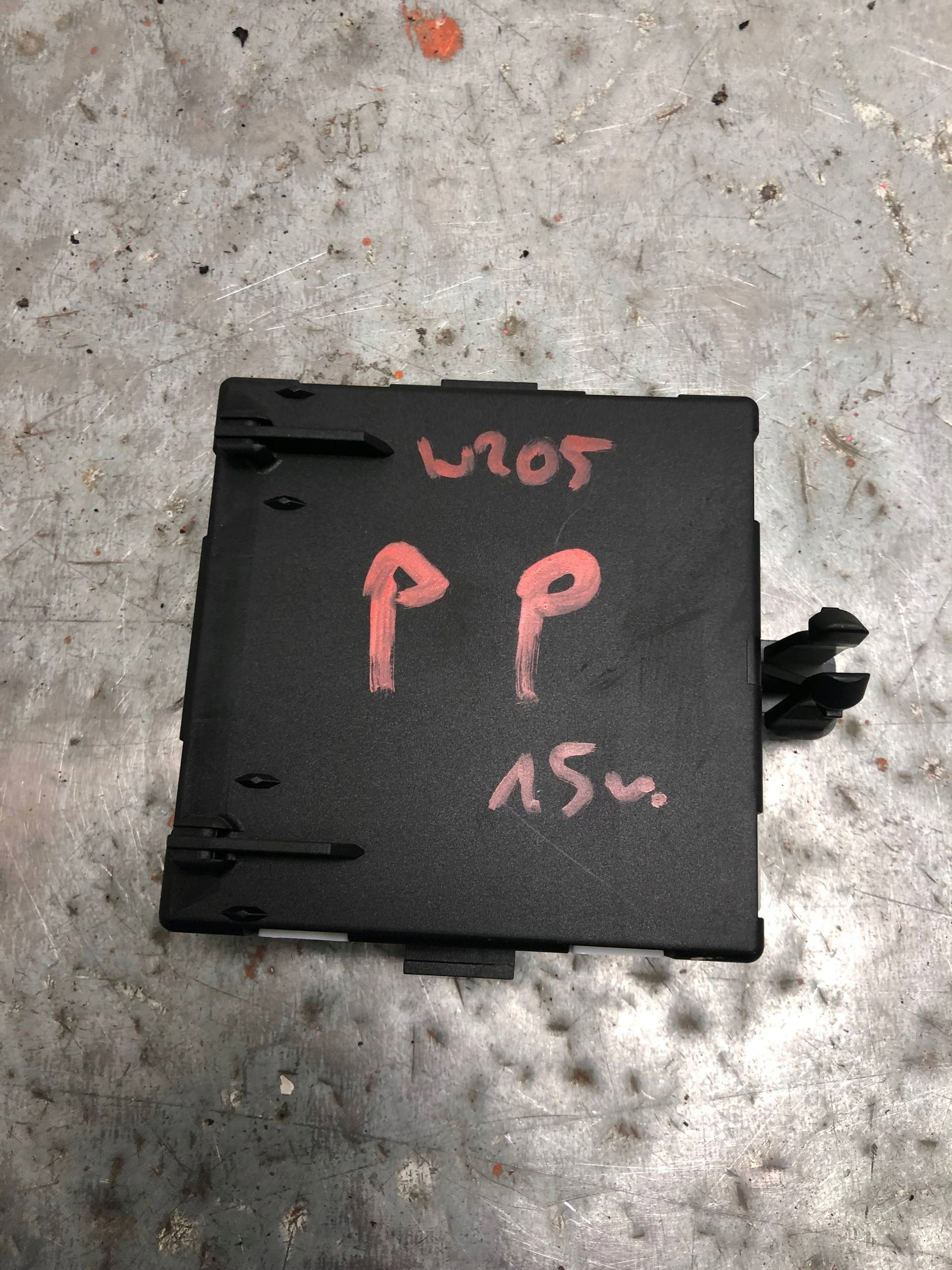 module control unit door right front MERCEDES W205 A2059004221