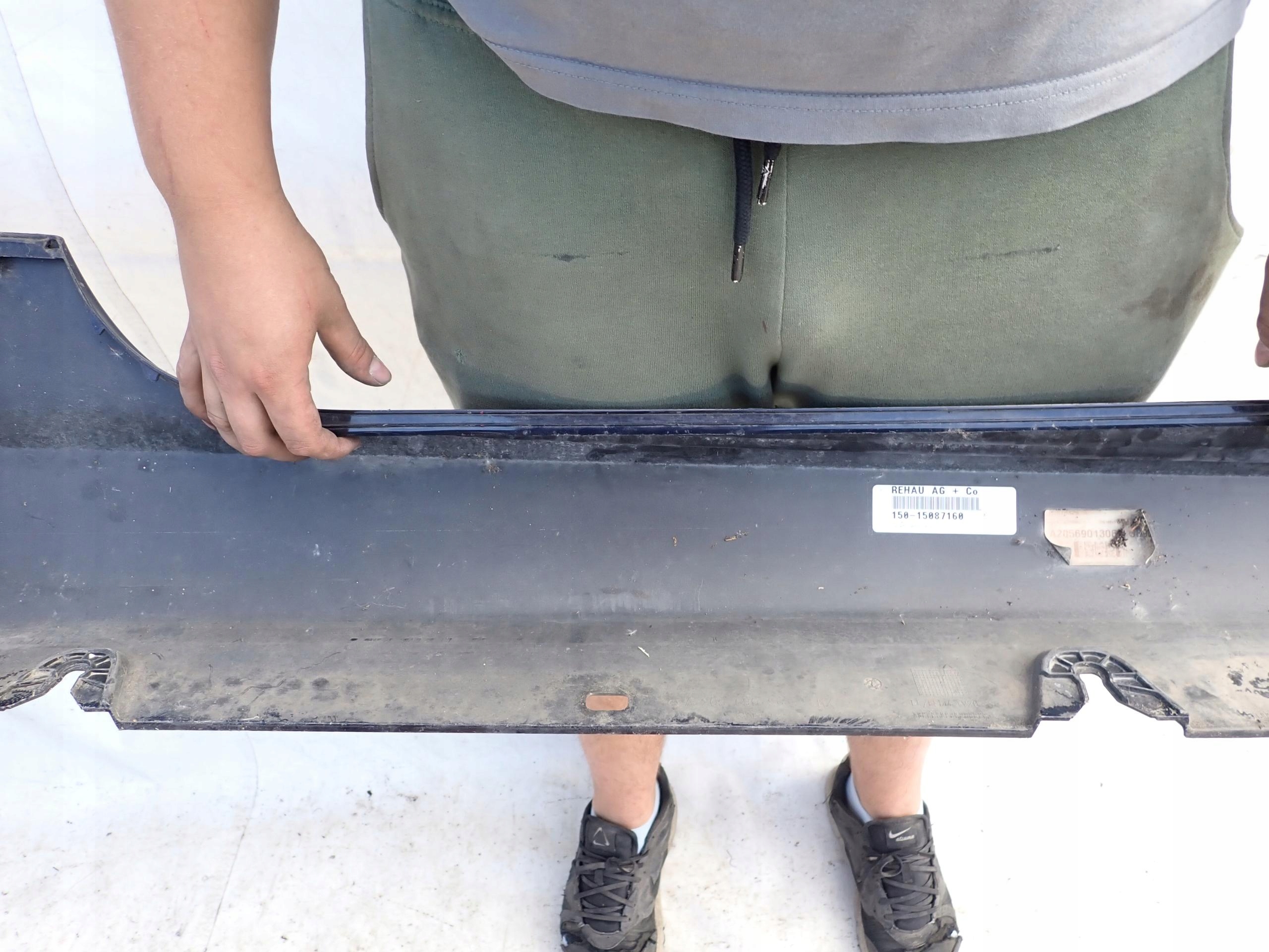 MERCEDES W205 COUPE 14- moulding threshold left