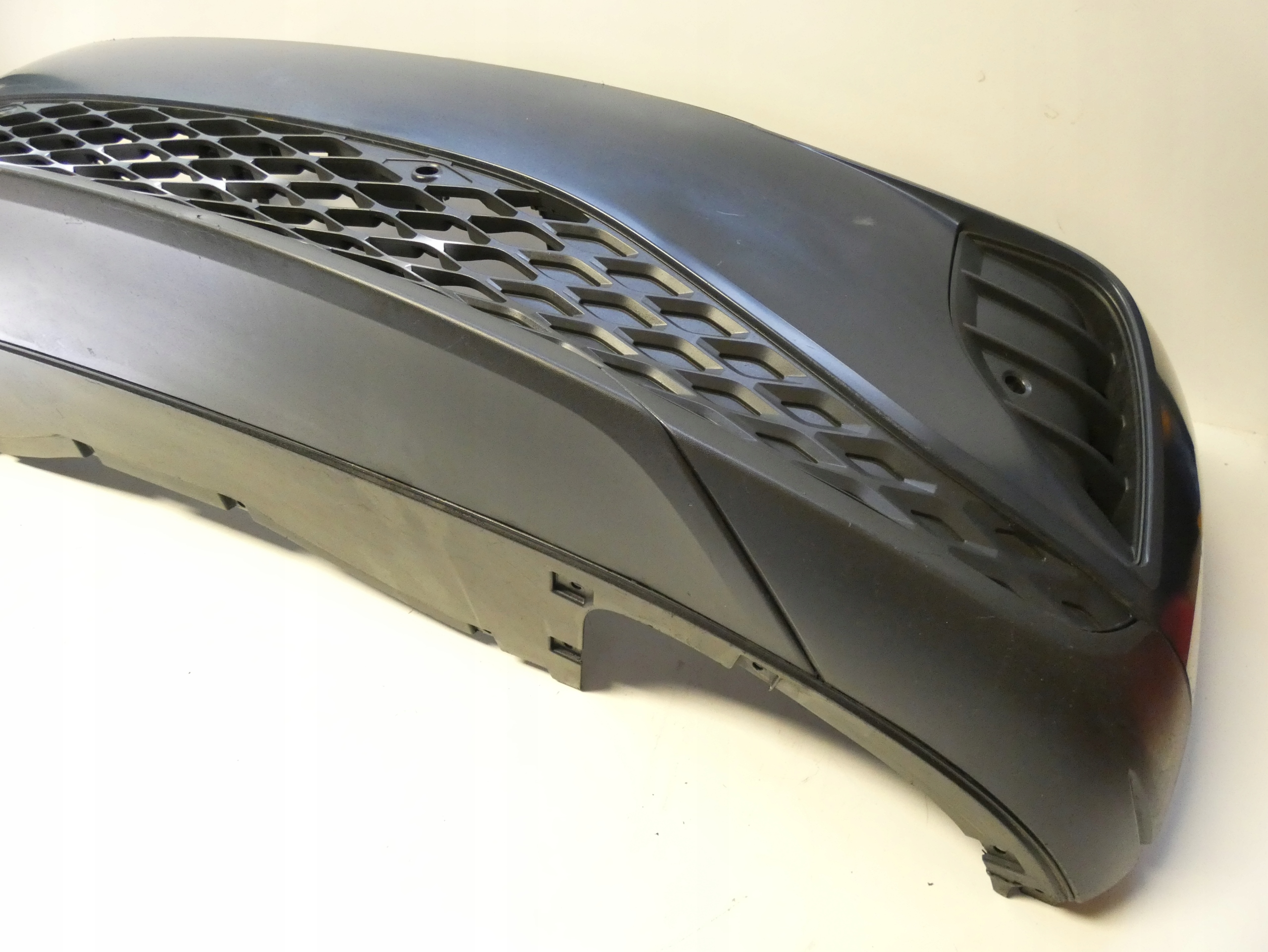 VW ID.4 ID4 11A807221 2020- below 4 PDC bumper front front