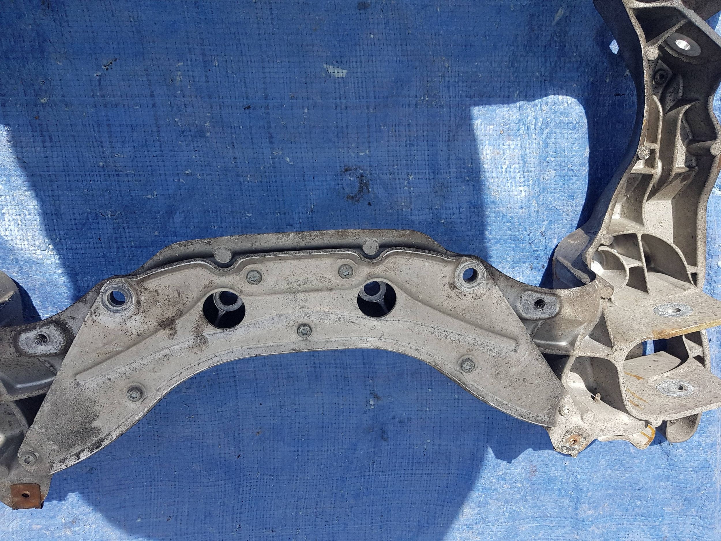 axle beam subframe axle beam front front MERCEDES SL R230 W230 2306280157