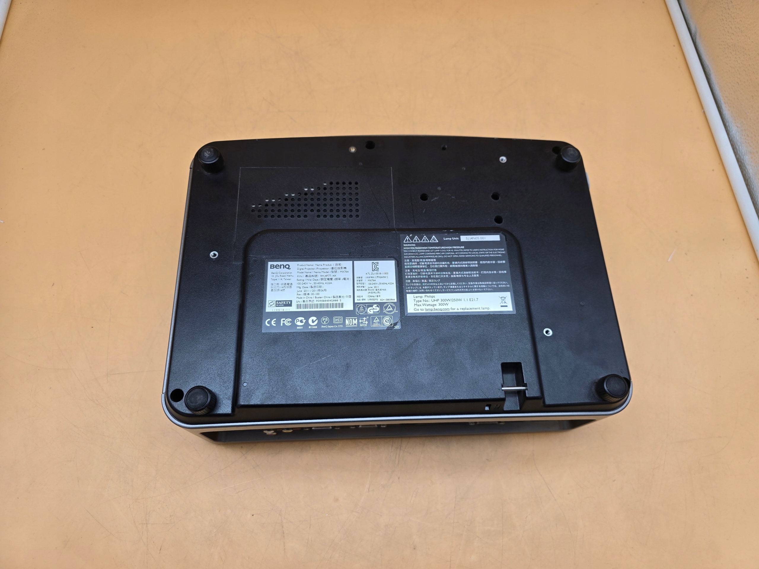 Projektor Benq MX764 4200ansi Hdmi super obraz