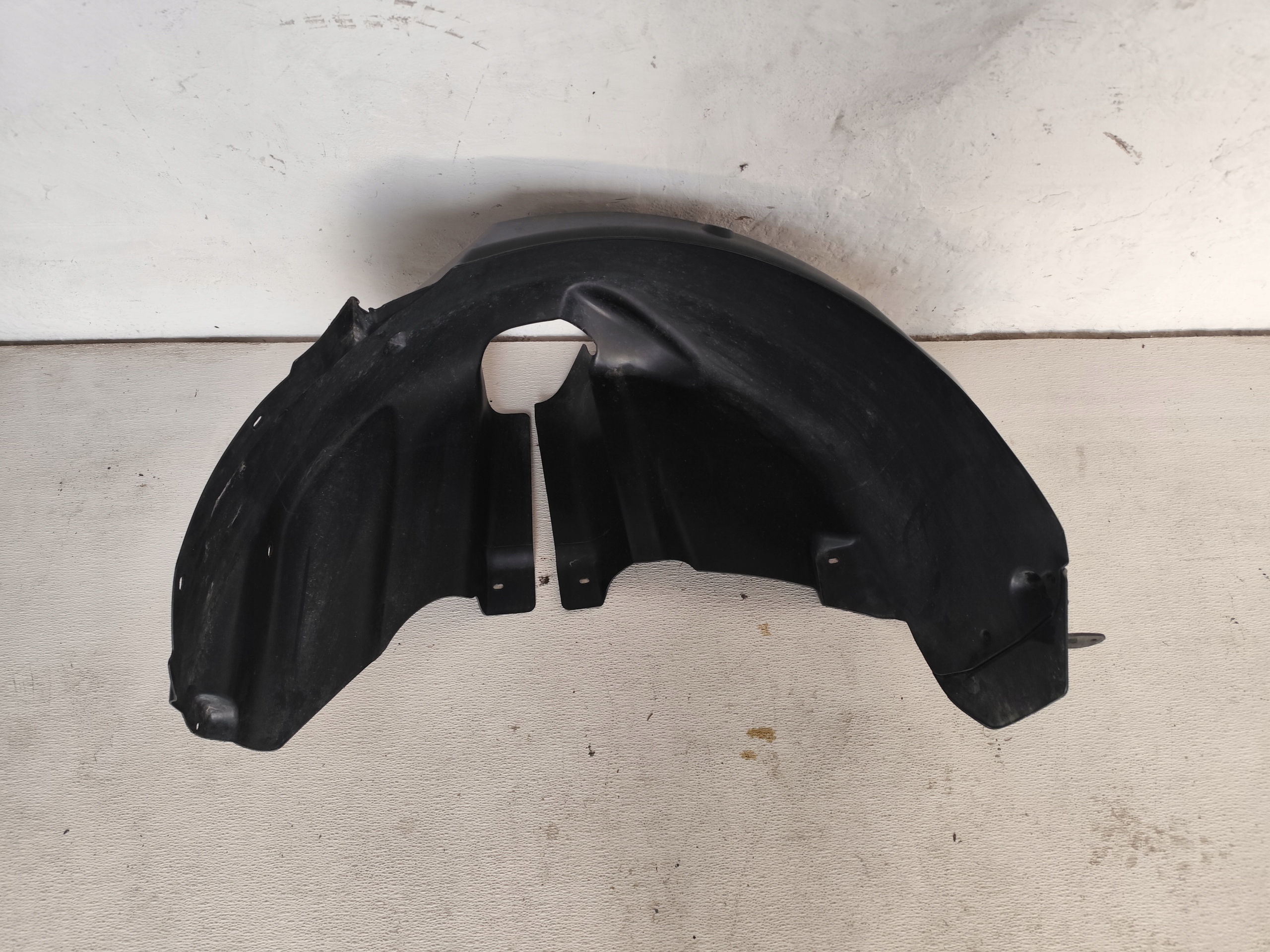 SKODA FABIA III 2015 HB mudguard rear. right