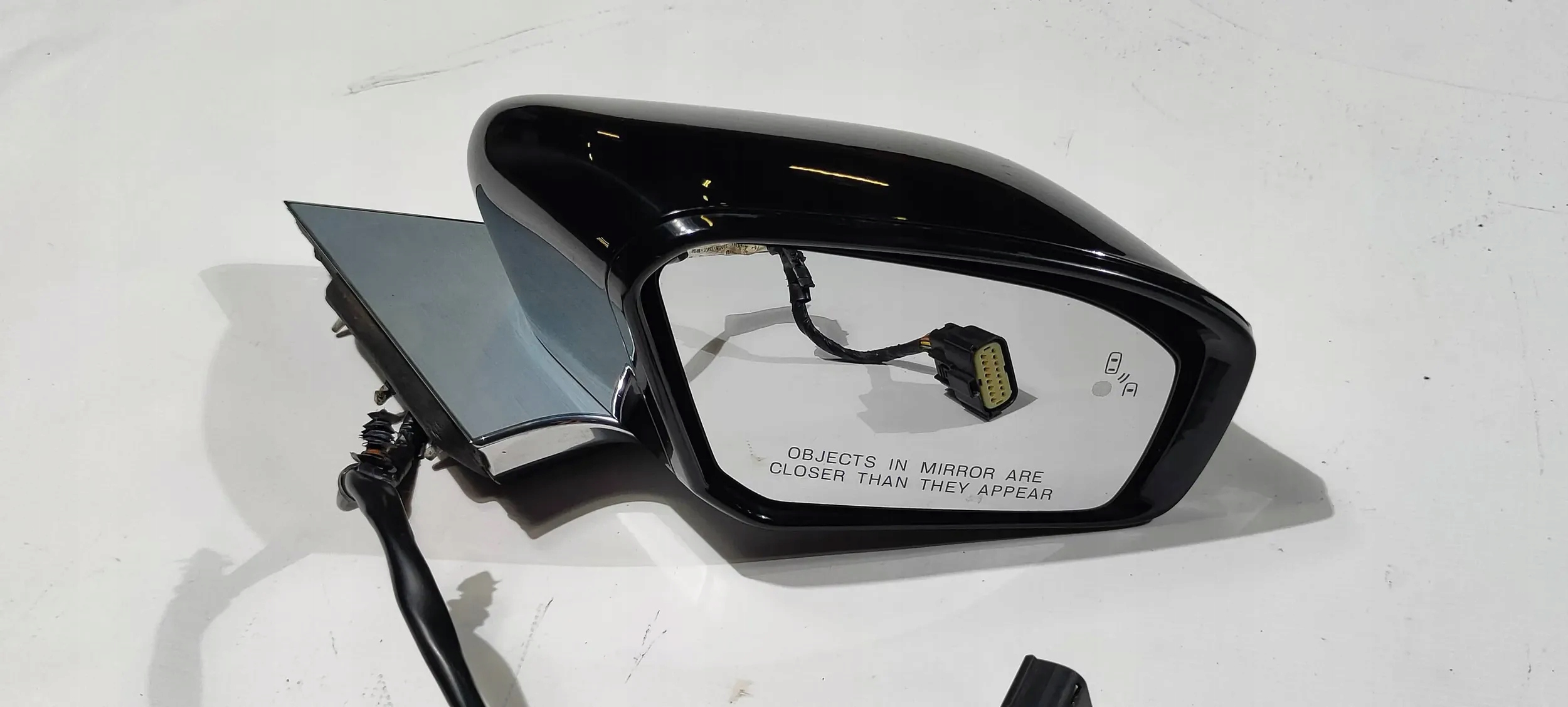 mirror right 14 pin blind spot Lincoln Continental 2017