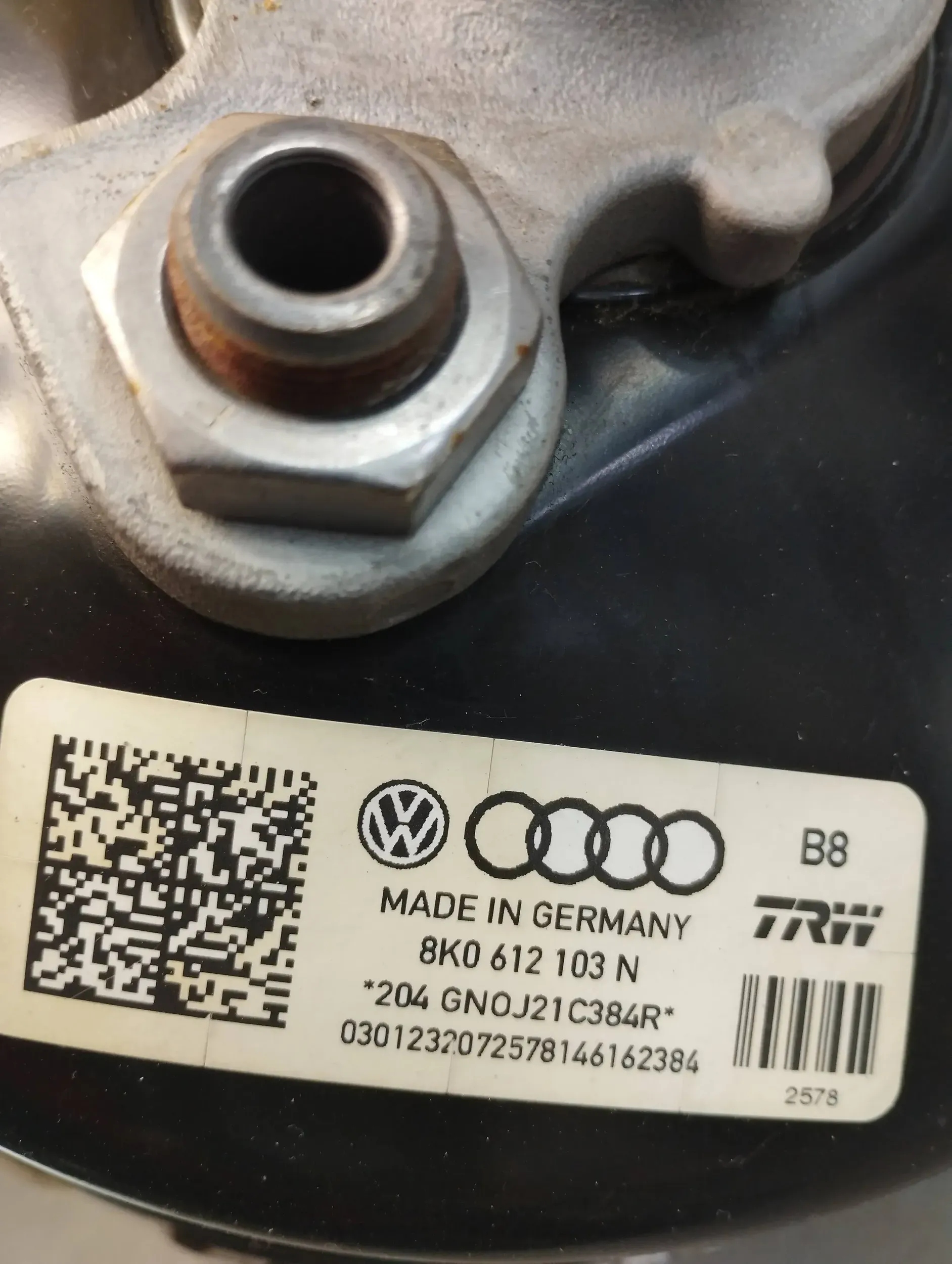 Audi A5 8T servo Pompa 8K0612103N