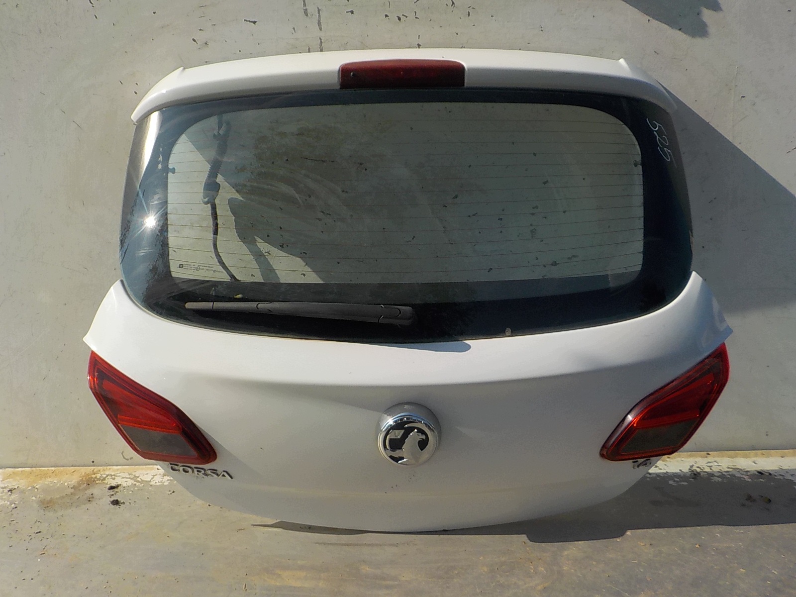 525 OPEL CORSA E 3D 5D boot door rear
