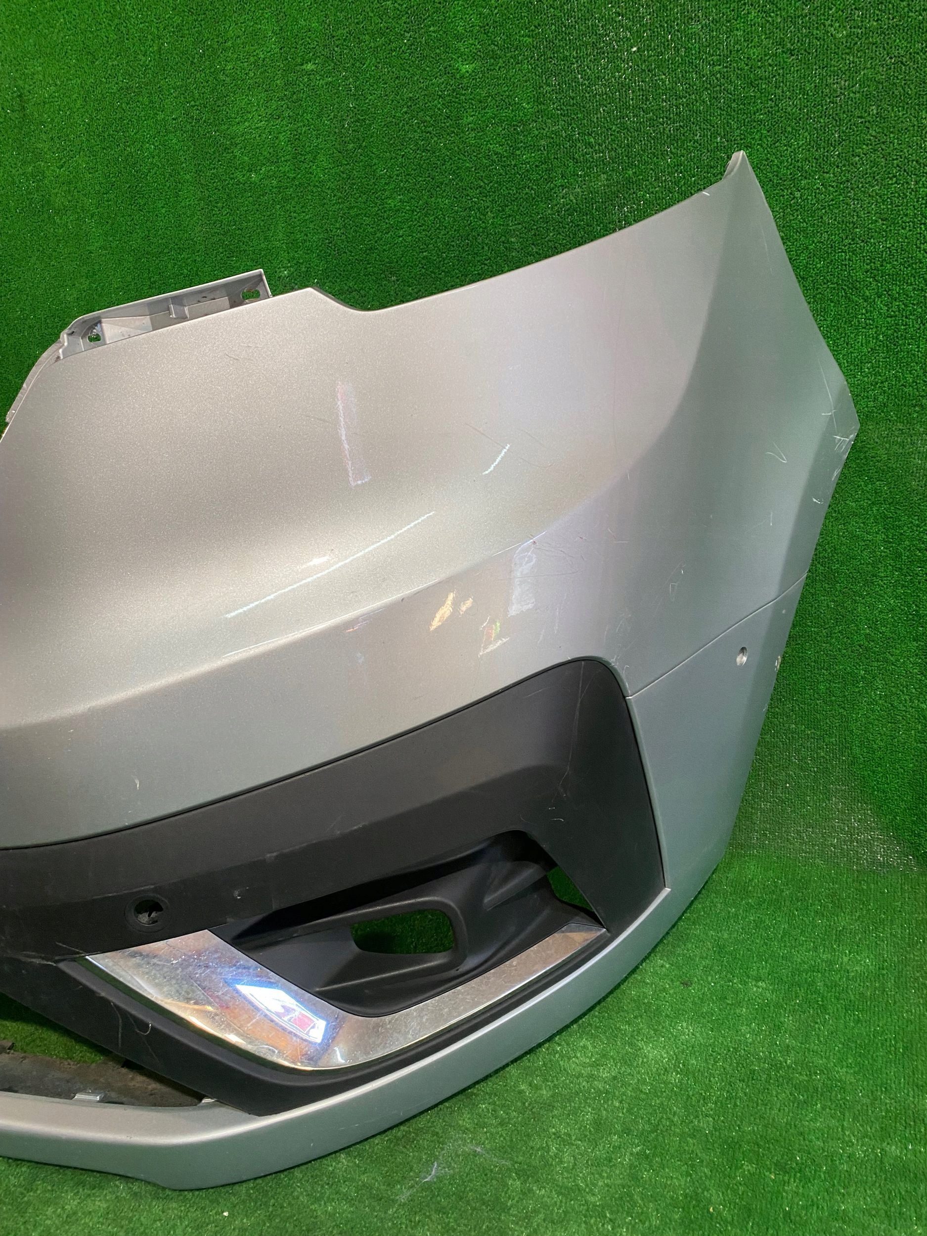 Frontstoßstange vorne RENAULT TRAFIC III LIFT 21- NR.4894