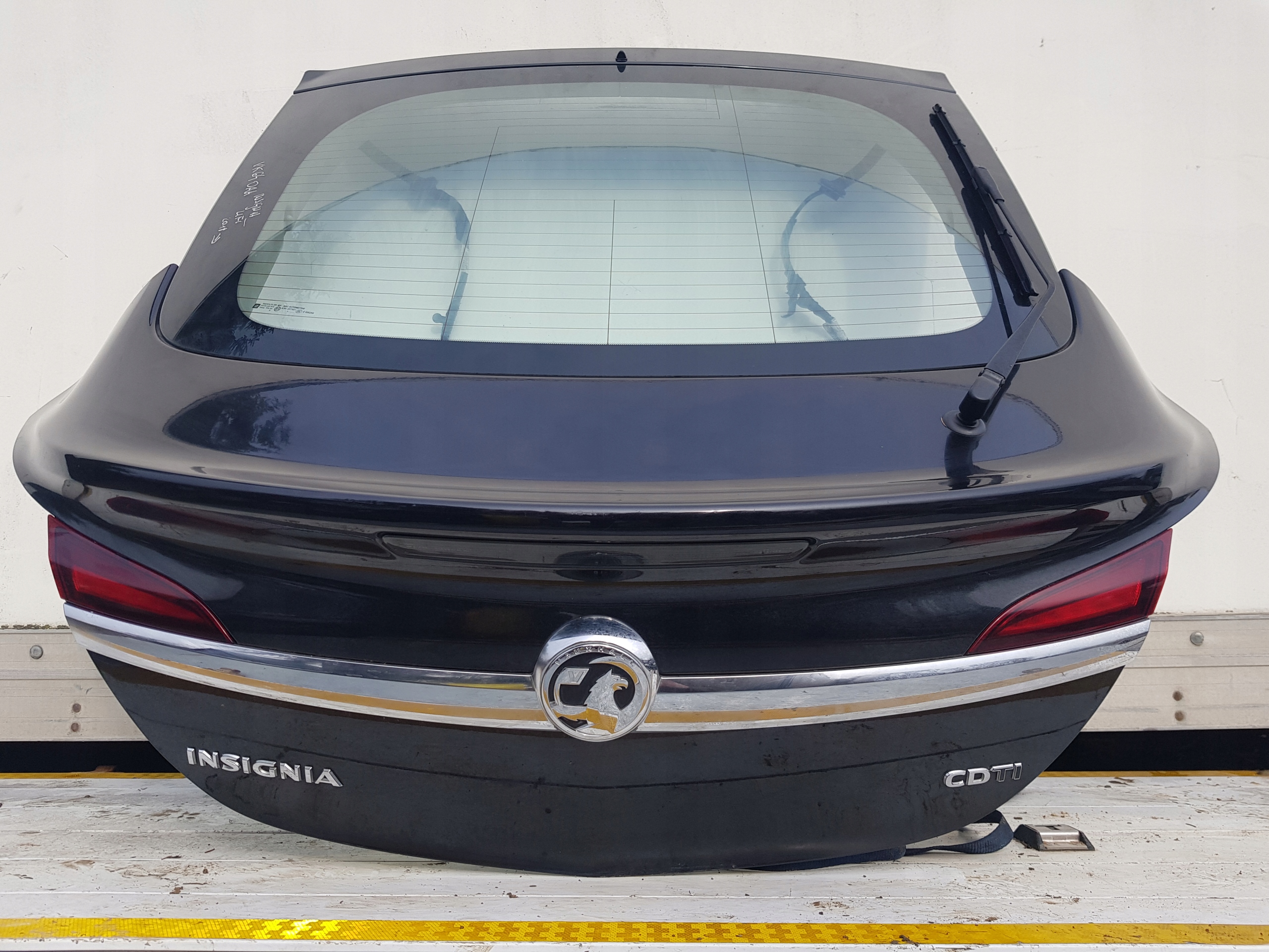 OPEL INSIGNIA LIFT HB trunk door boot complete black