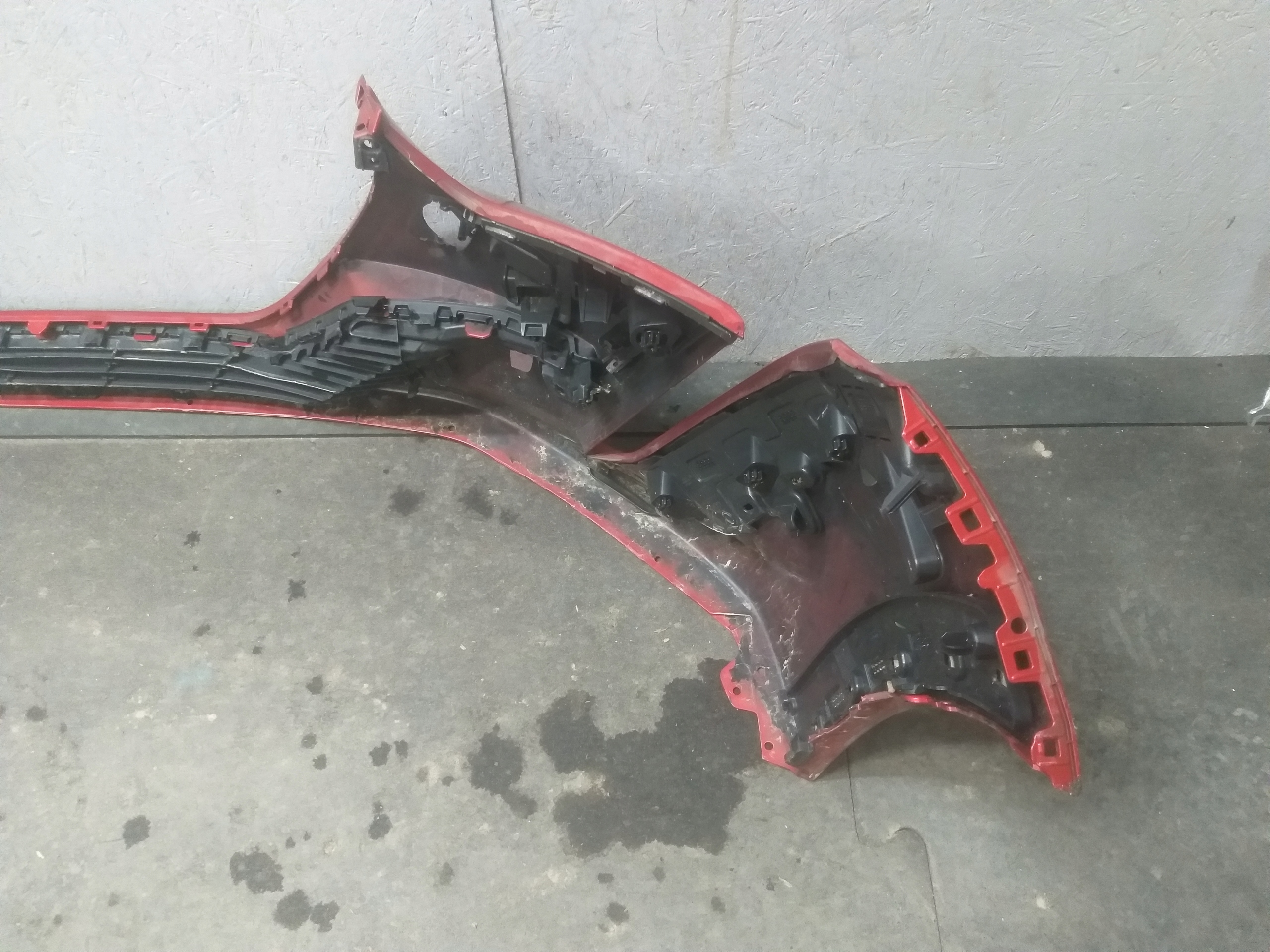 bumper front PEUGEOT 208 II 2 GT