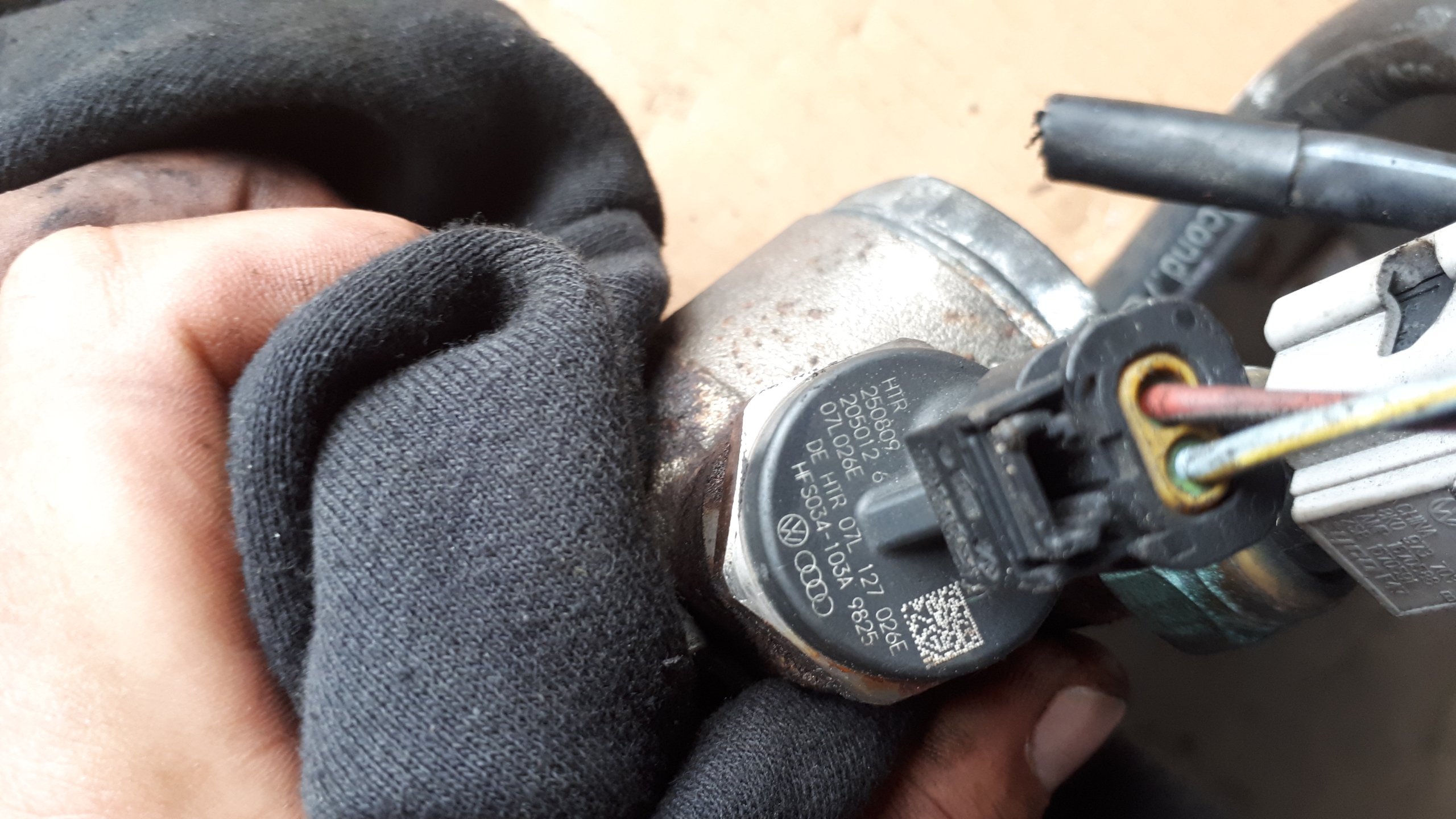 S4 B8 PUMPA GORIVA SNIMAČ 3.0 TFSI 07L026E