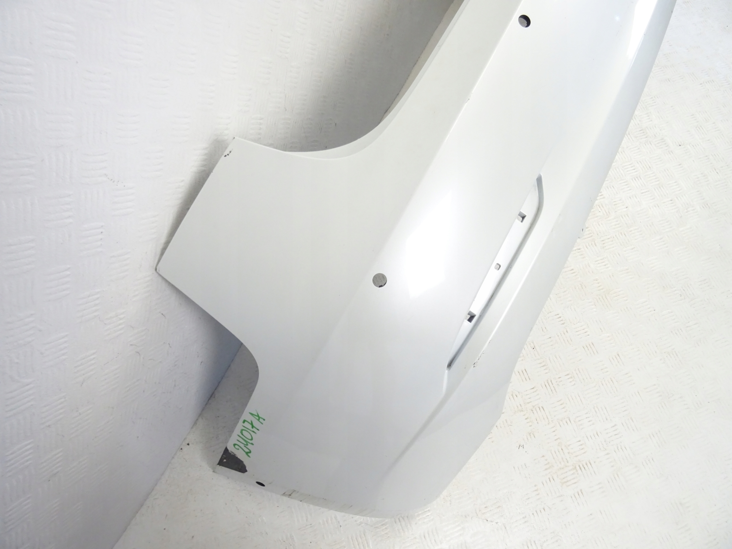 Tesla 3 III bumper rear part rear