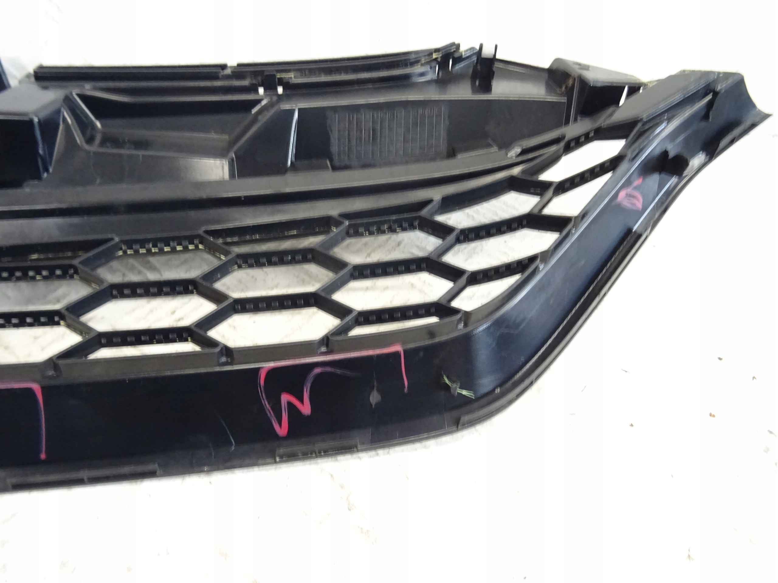 grill grille front front HONDA CR-V V 71121-TNY-G1