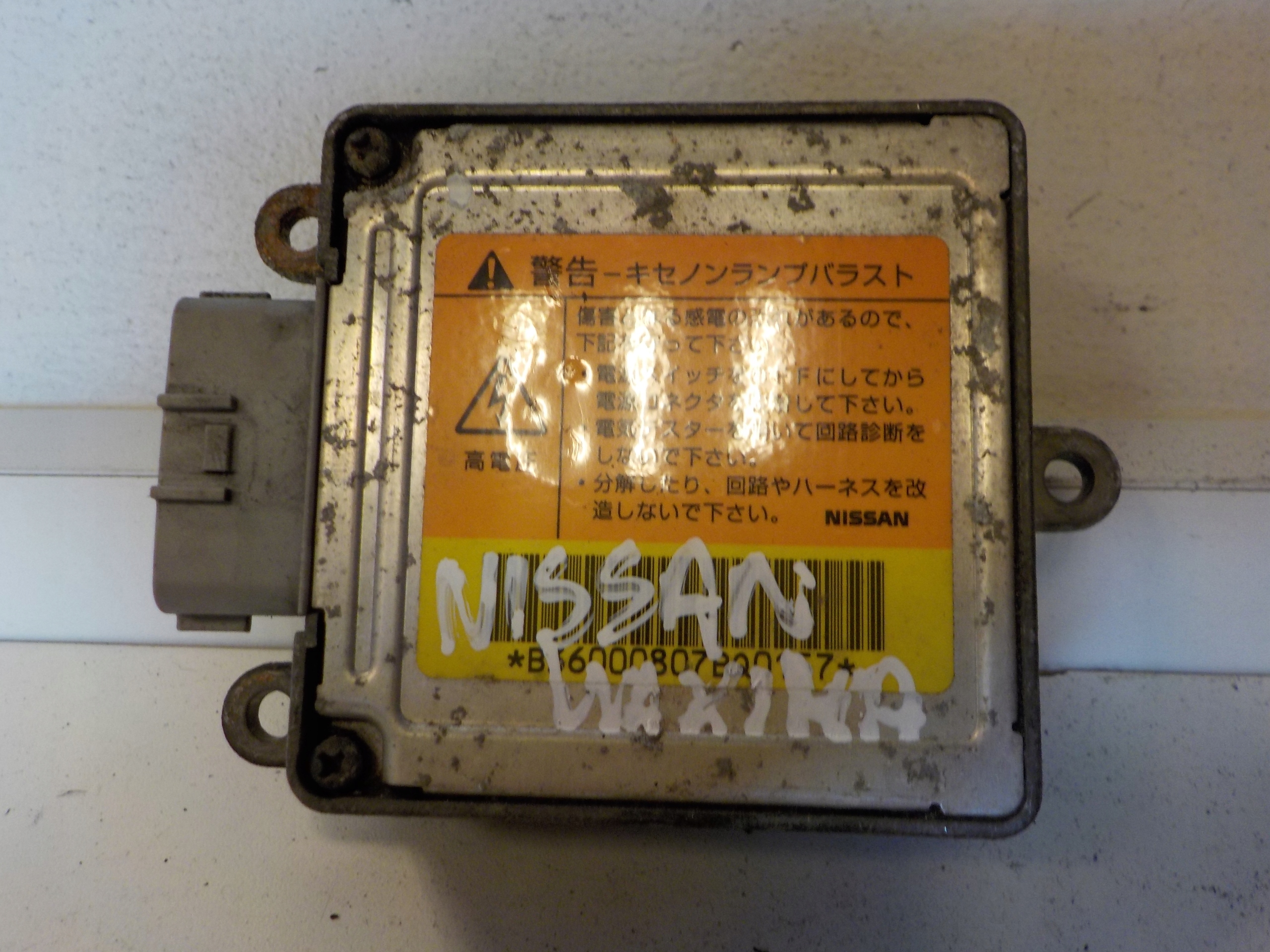 NISSAN MAXIMA V control unit XENON