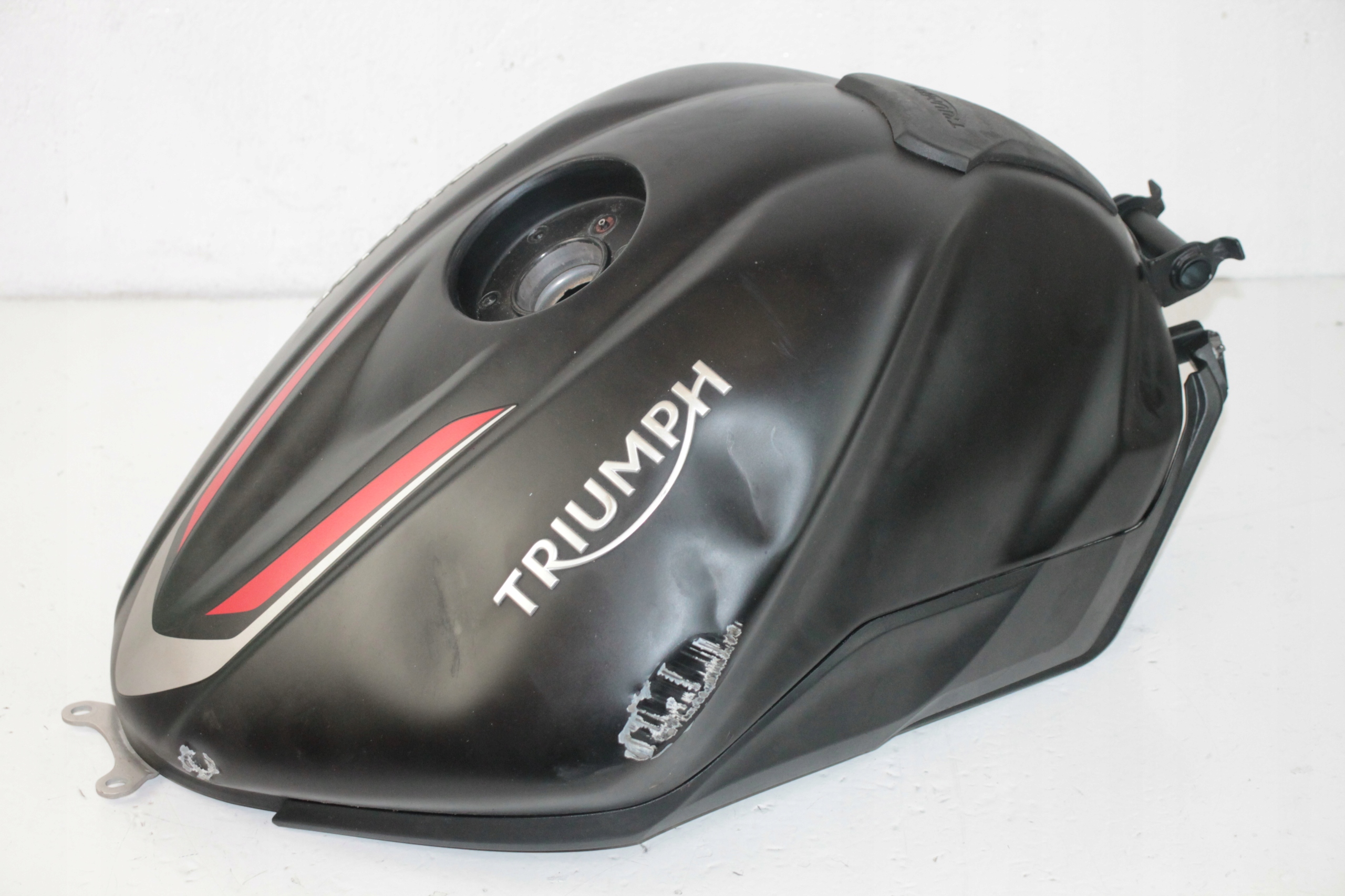 T765 04 - TRIUMPH STREET TRIPLE 765 RS ТОПЛИВНЫЙ БАК БАК