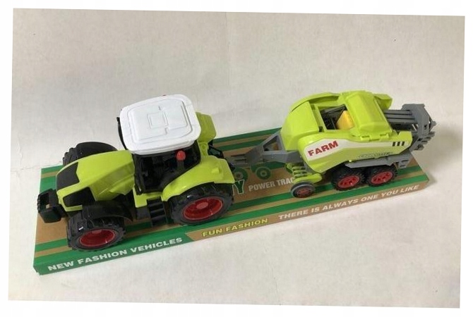 Traktor z maszyną rolniczą