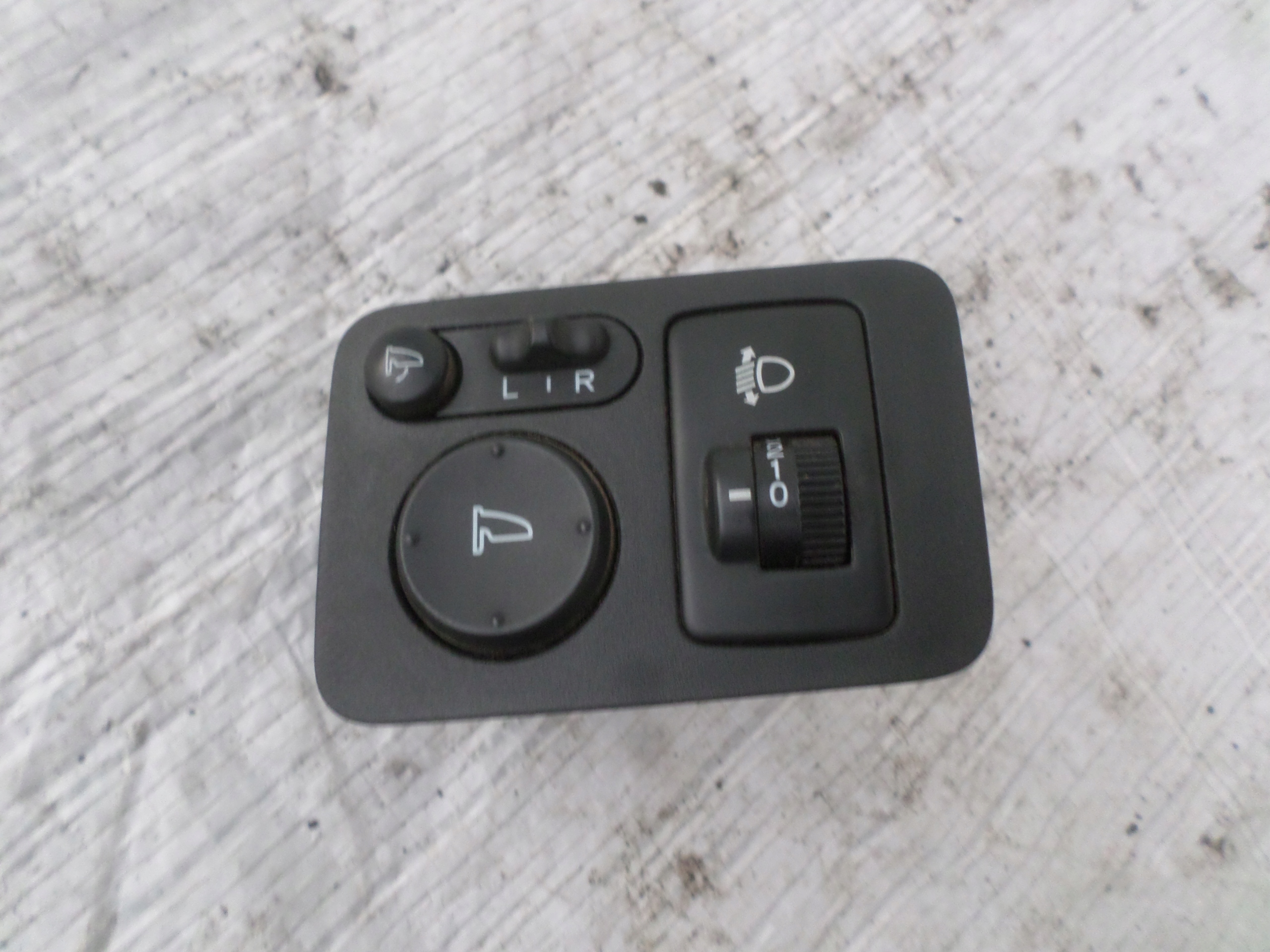 ПЕРЕМИКАЧ ДЗЕРКАЛА ЗАДНЬОГО ВИДУ HONDA CR-V III