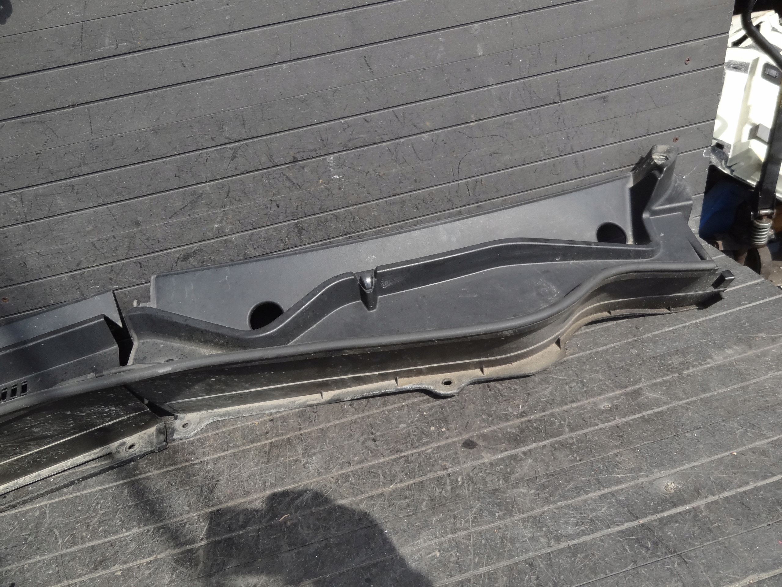 SUZUKI VITARA III 2015 PODSZYBIE GORNE EUROPA ORYGINAL Typ samochodu Samochody osobowe