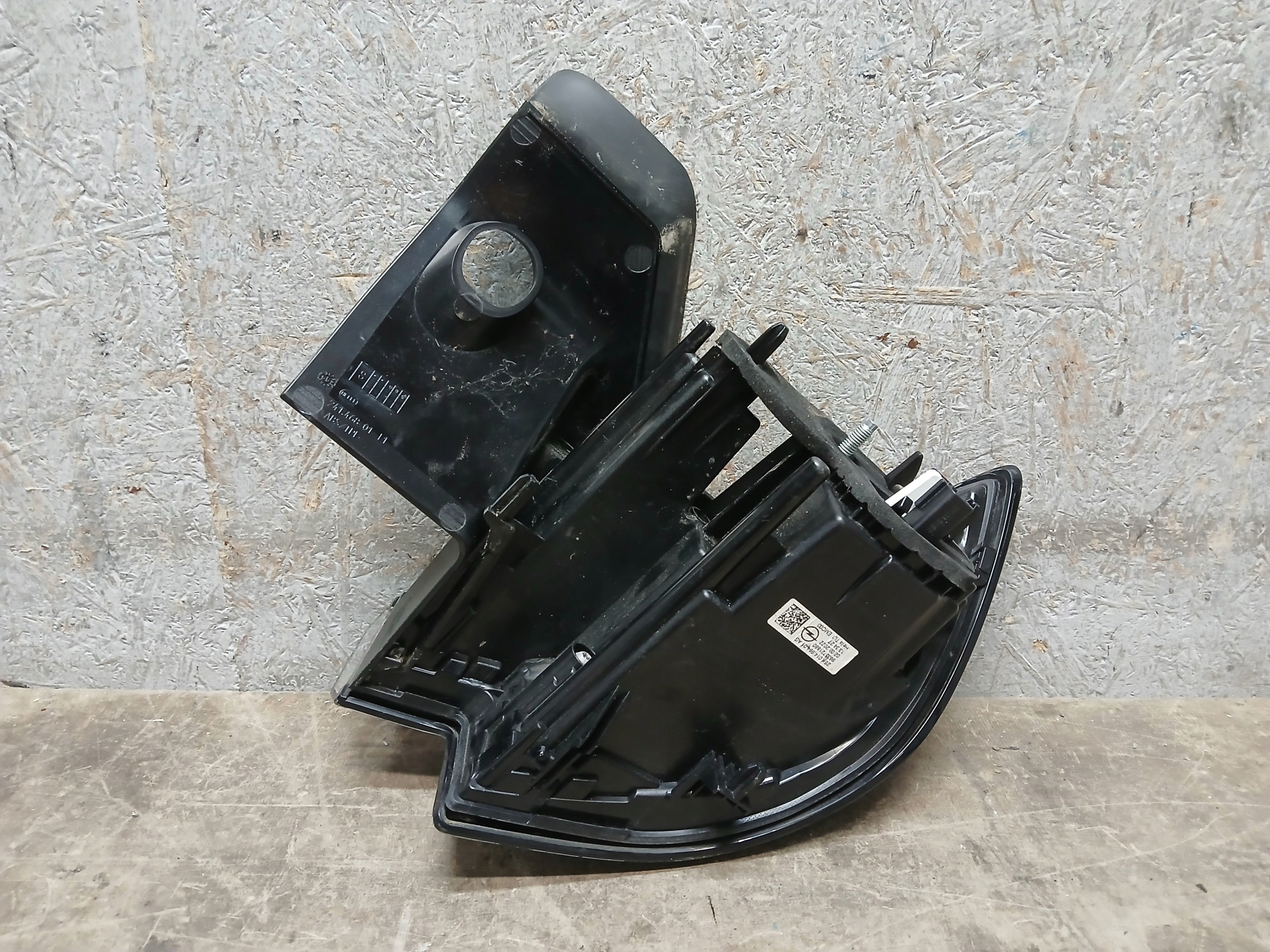 light rear part left OPEL MOKKA II 2 B LED 9833721880