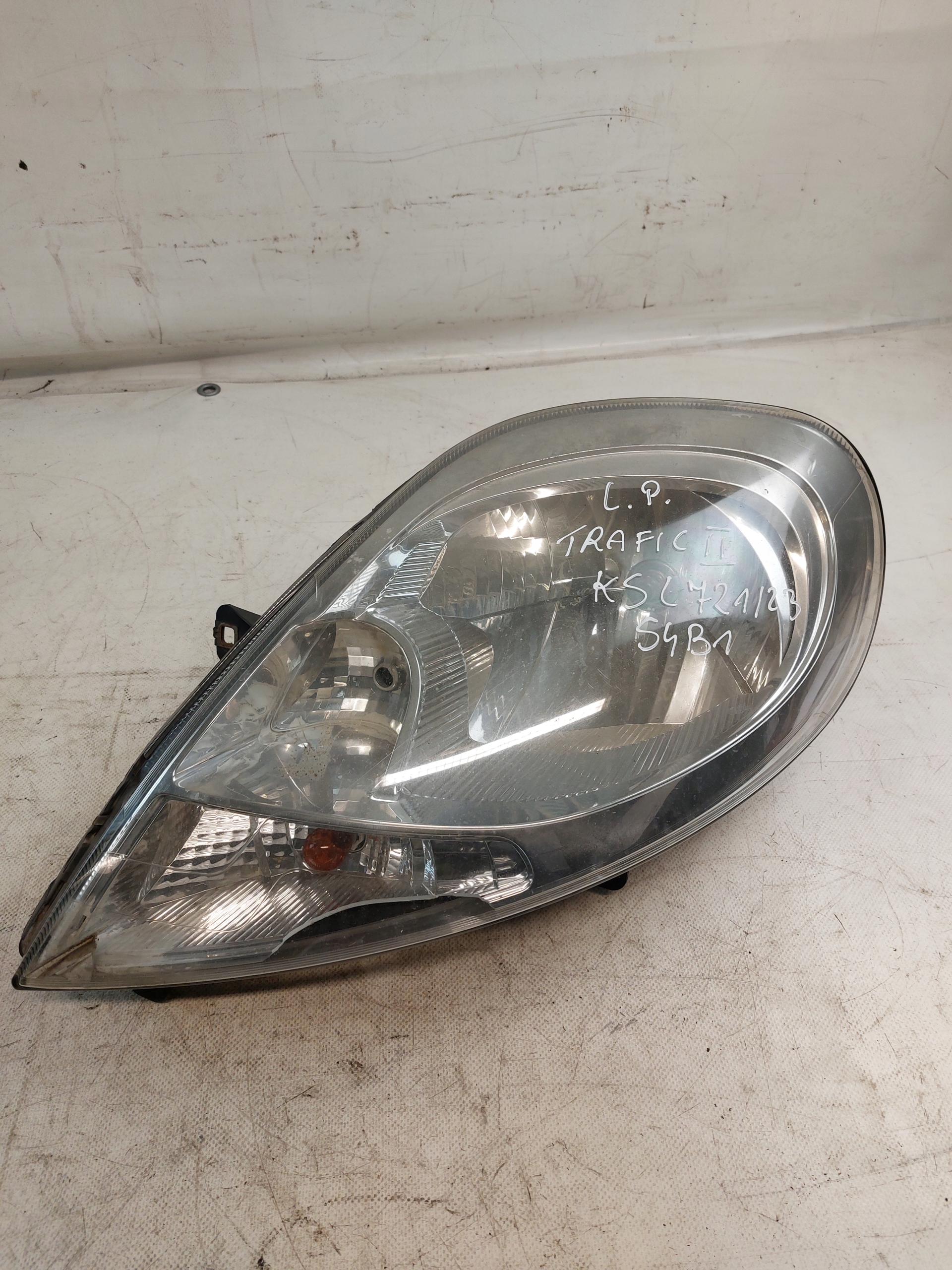 light left front RENAULT TRAFIC II