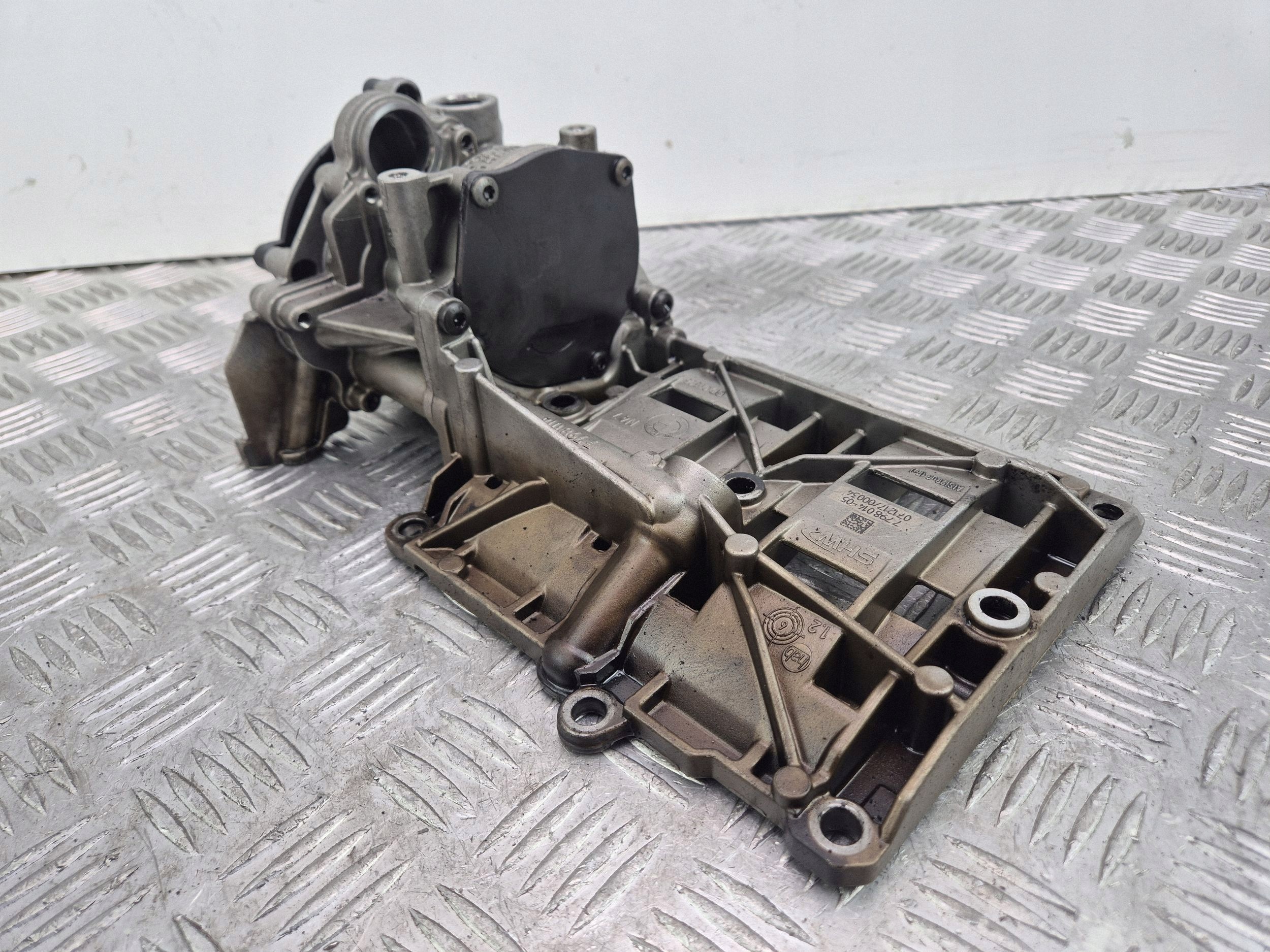 ölpumpe BMW 5 E60 E61 520d 914030754 N47D20A