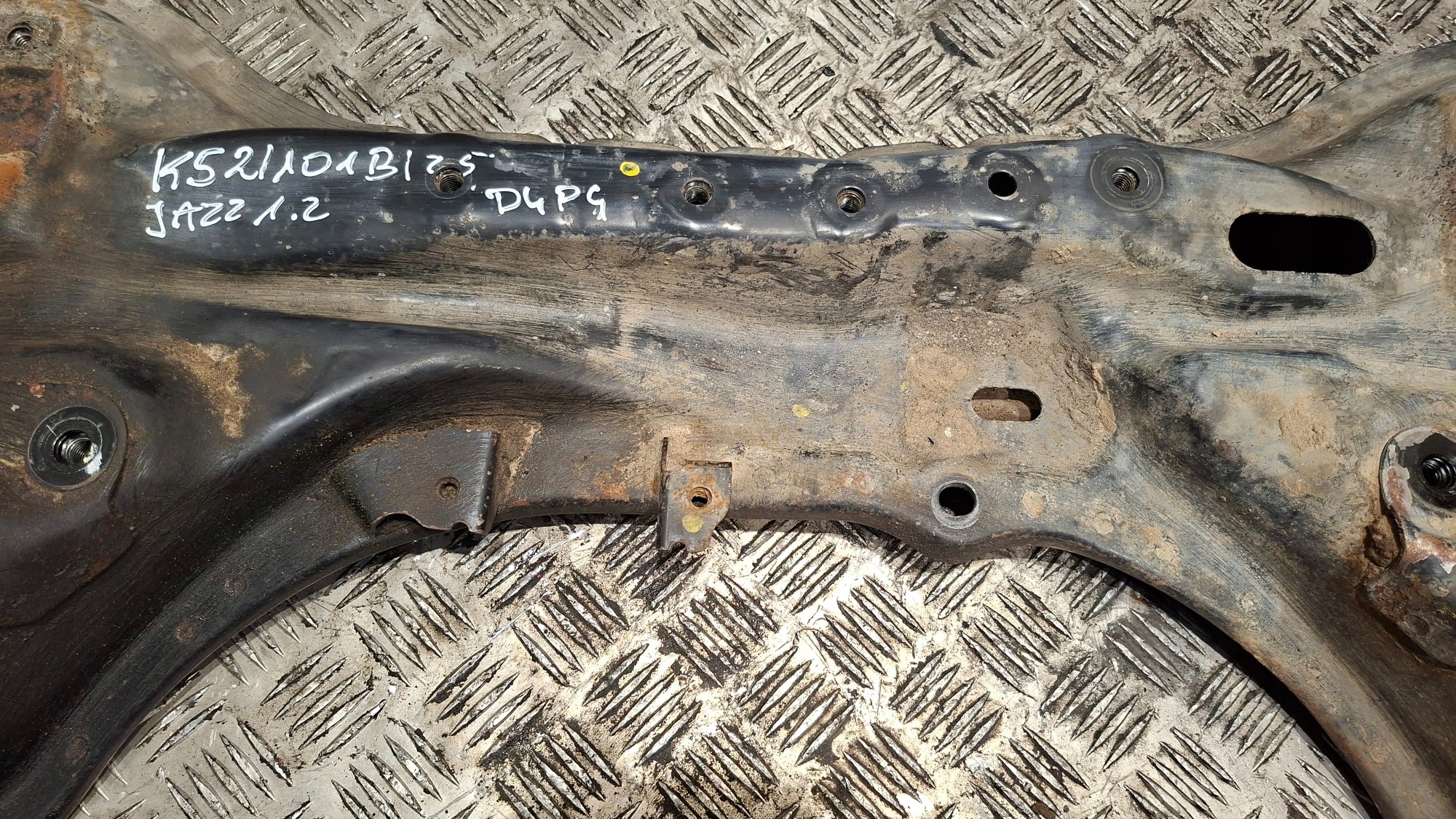 axle beam sider below engine HONDA JAZZ 1.2