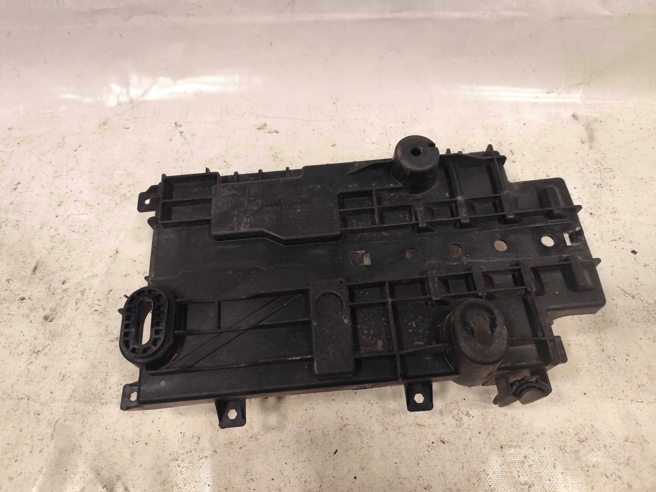 OPEL MOKKA držač akumulatora 95418182